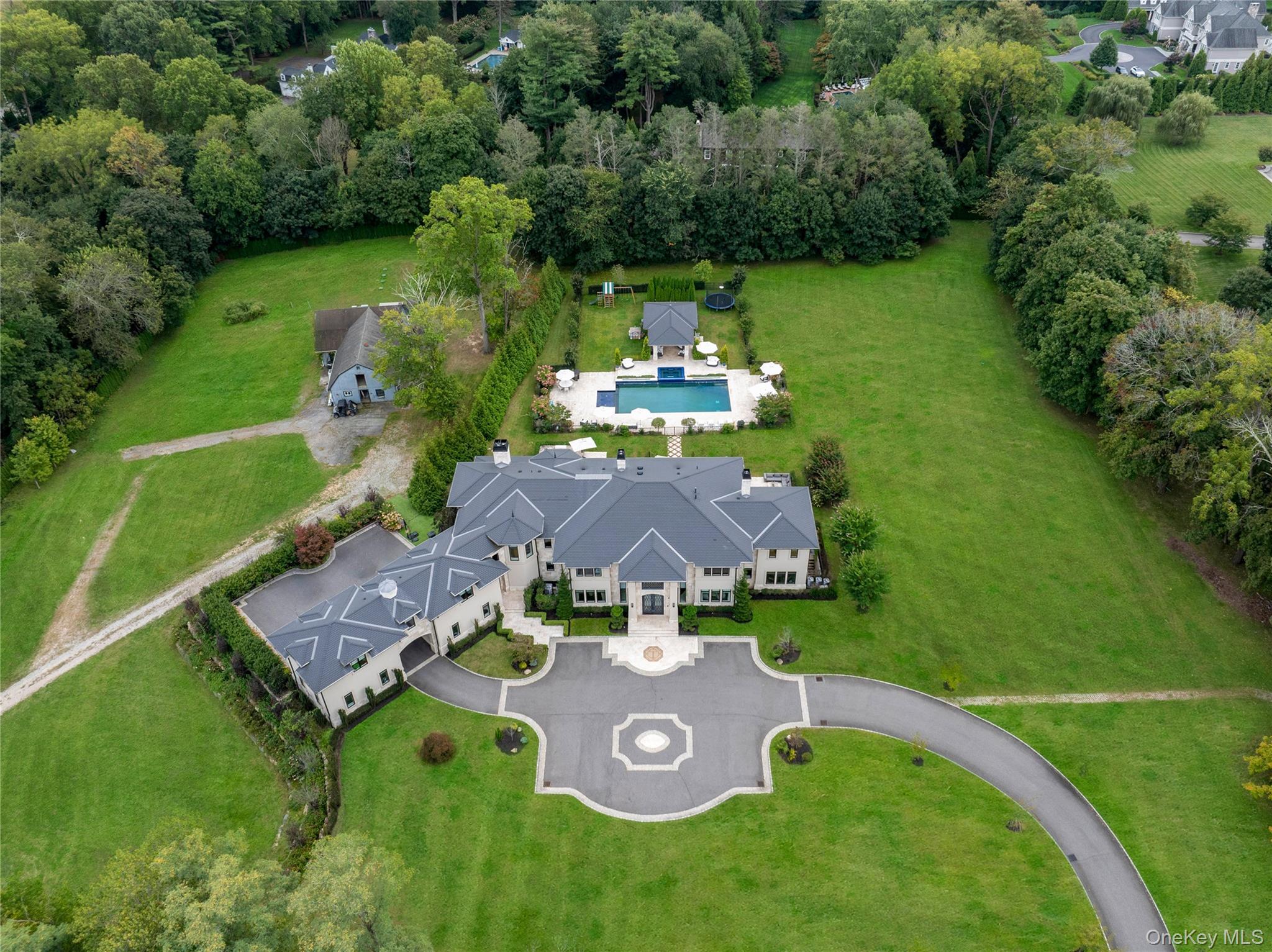 Single Family Simonson Nassau County, NY 11545, MLS-922932-4