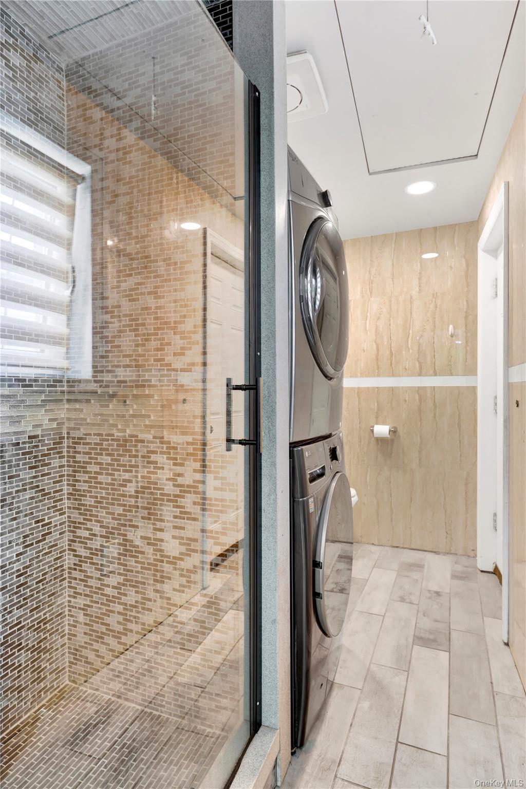 Single Family 57th Queens, NY 11378, MLS-922951-10