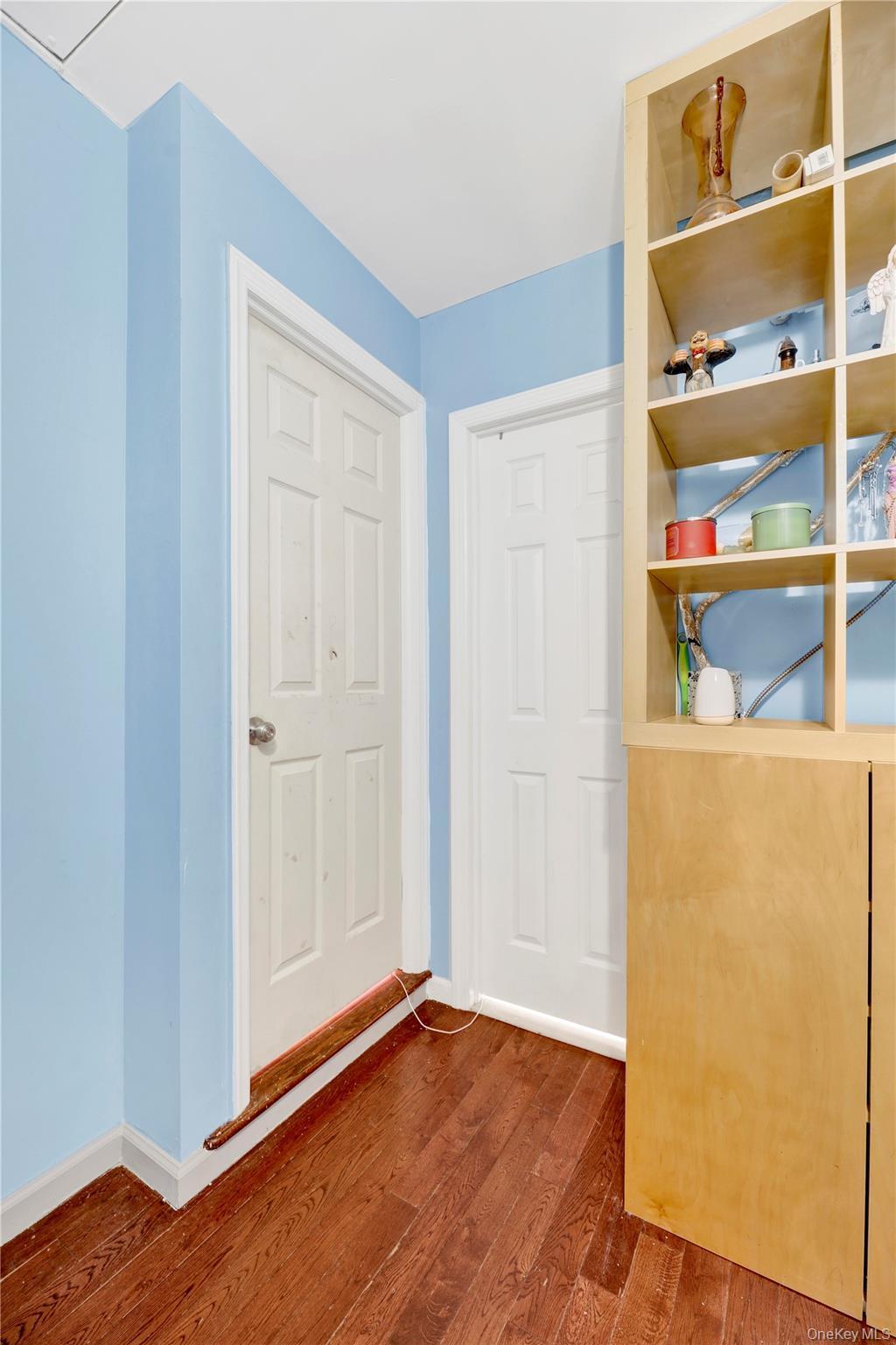 Single Family 57th Queens, NY 11378, MLS-922951-15