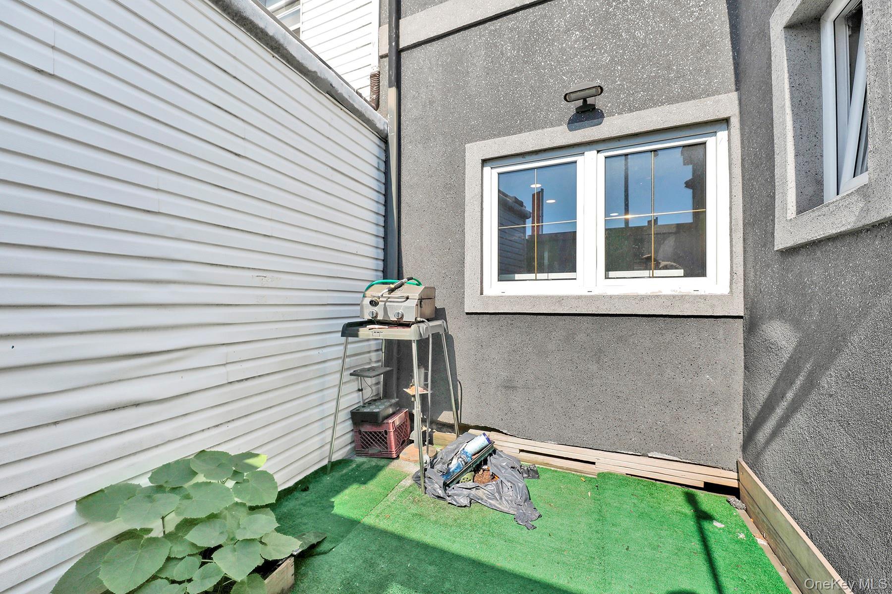 Single Family 57th  Queens, NY 11378, MLS-922951-22