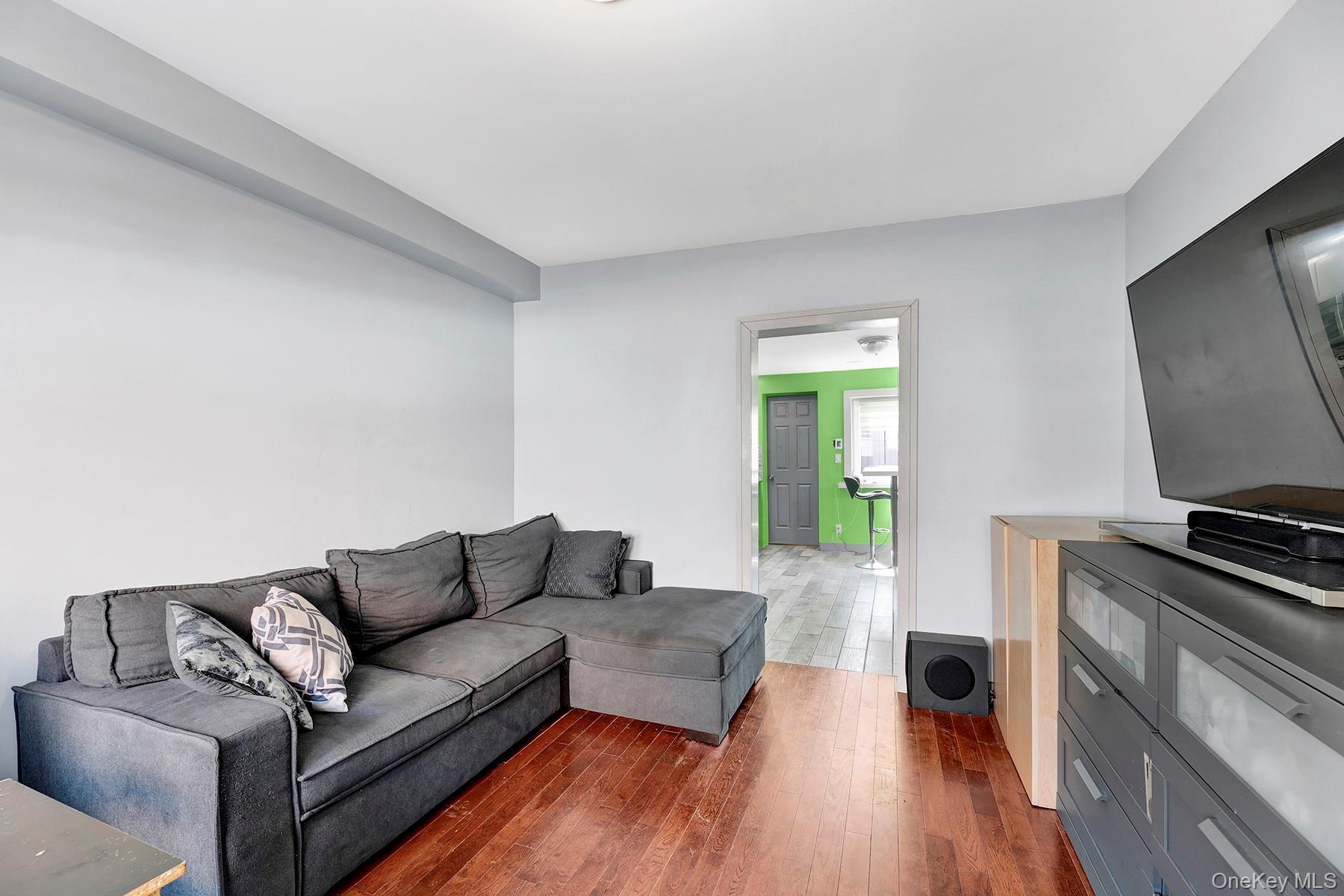 Single Family 57th Queens, NY 11378, MLS-922951-4