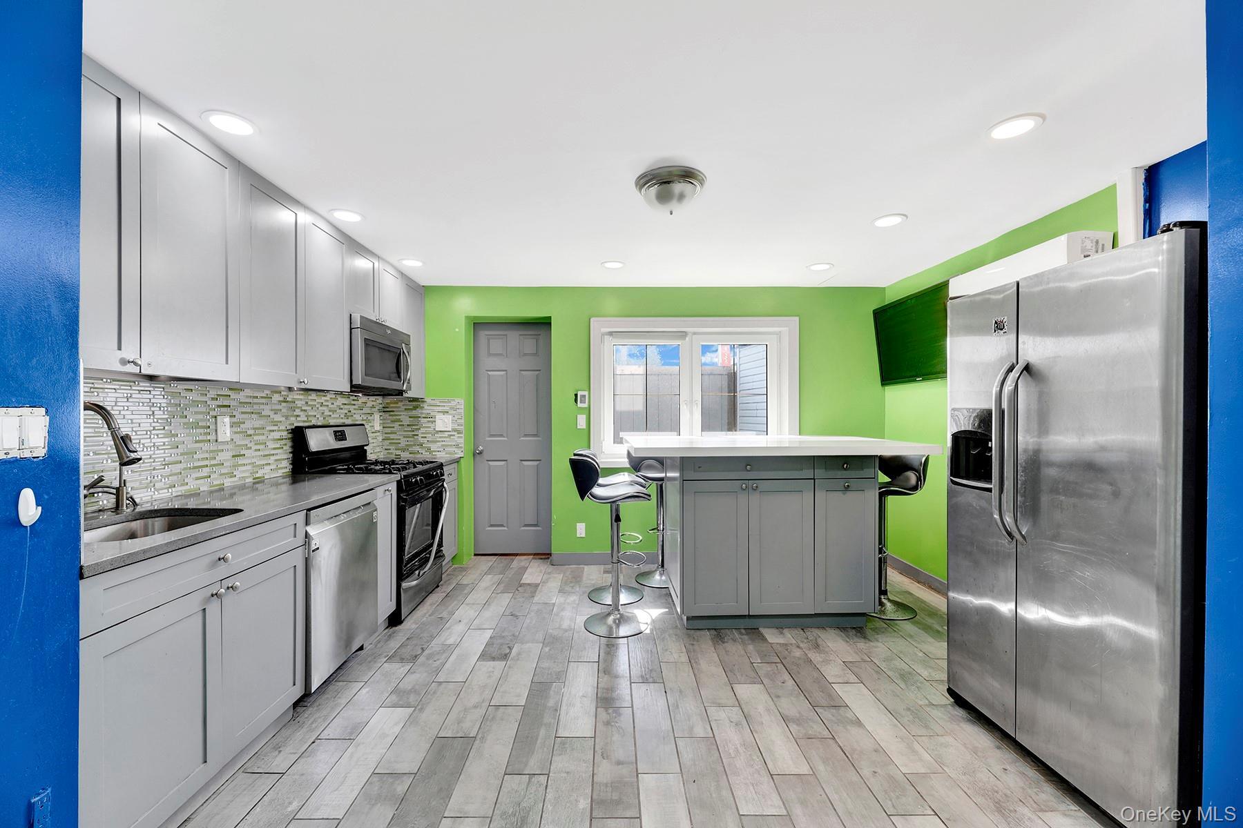 Single Family 57th Queens, NY 11378, MLS-922951-5