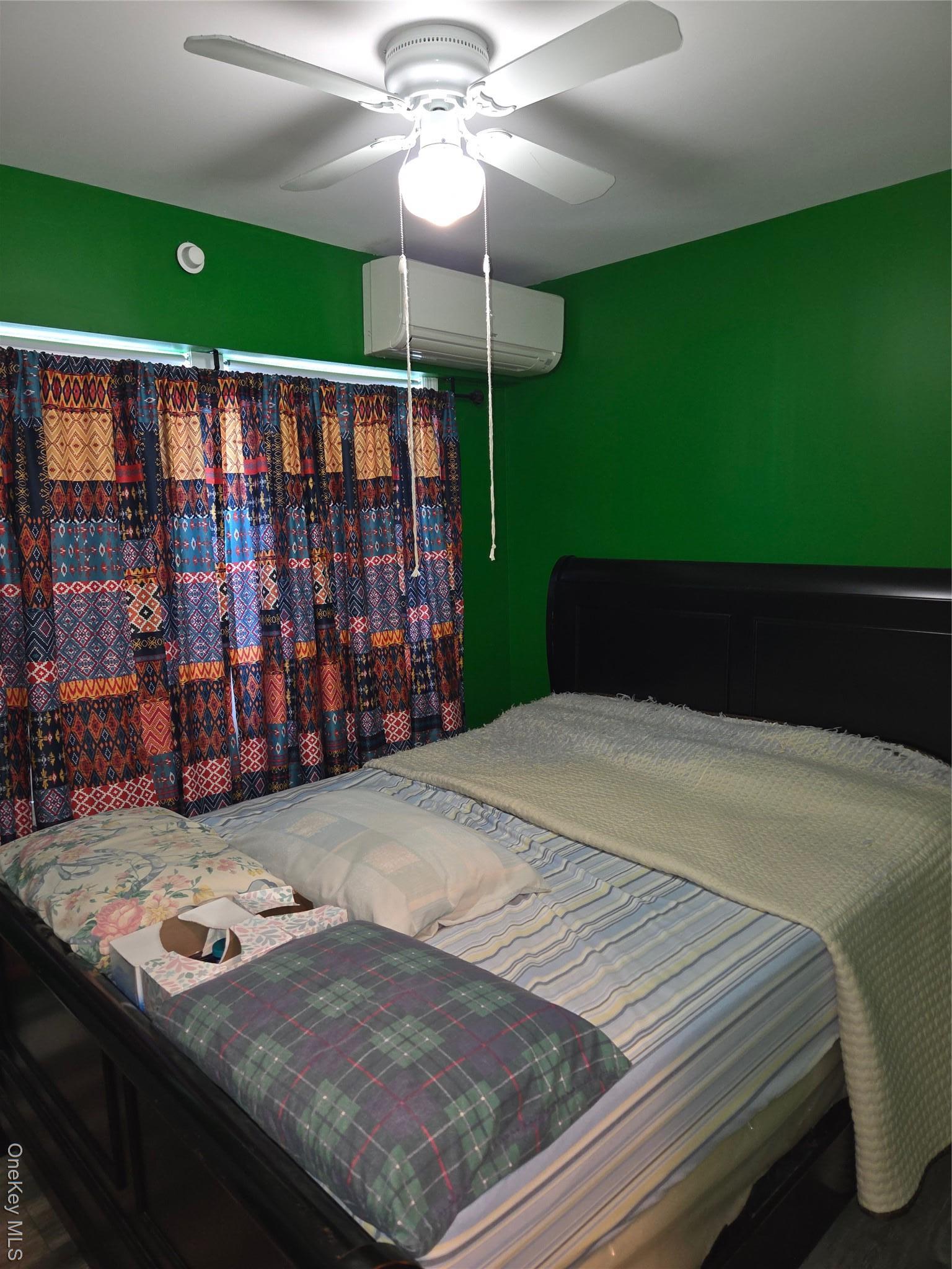 Single Family Mullan Bronx, NY 10465, MLS-922958-10