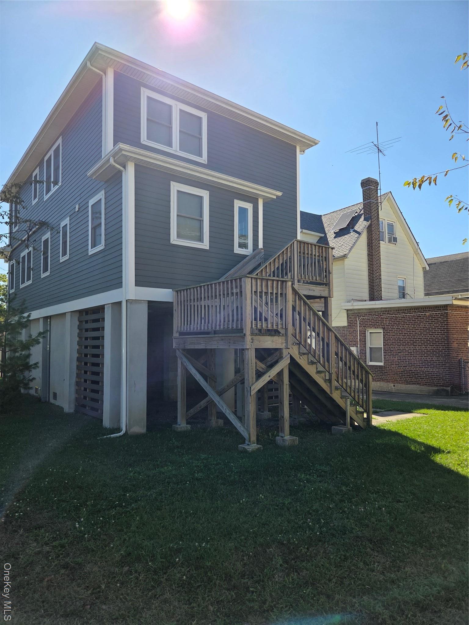 Single Family Mullan Bronx, NY 10465, MLS-922958-2