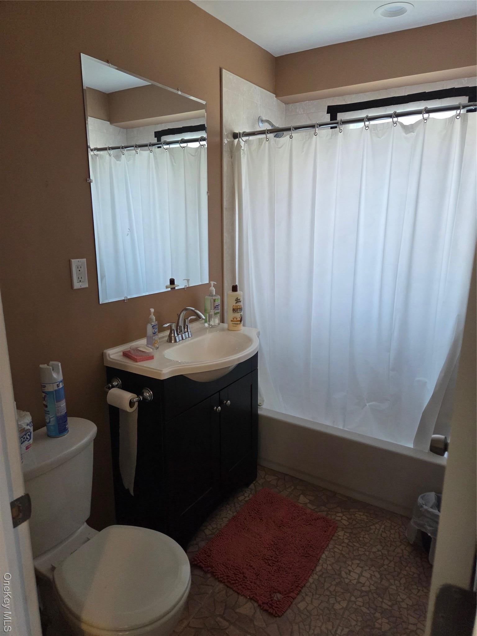 Single Family Mullan Bronx, NY 10465, MLS-922958-9