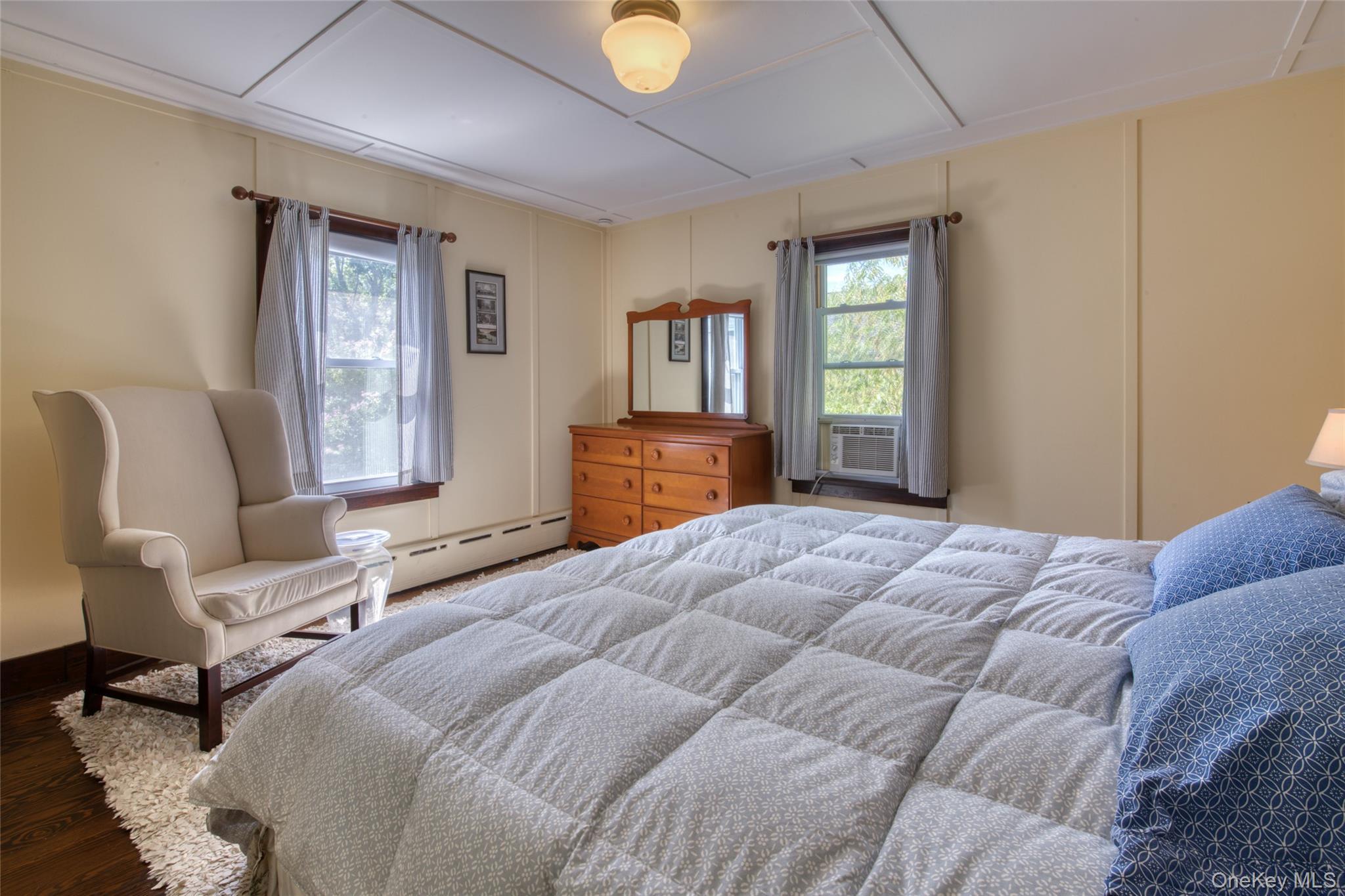 Single Family Cottage  Suffolk County, NY 11971, MLS-922975-8