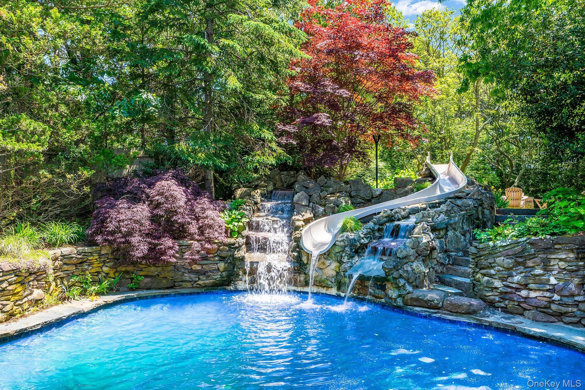 Single Family Spring Pond Suffolk County, NY 11968, MLS-922986-45