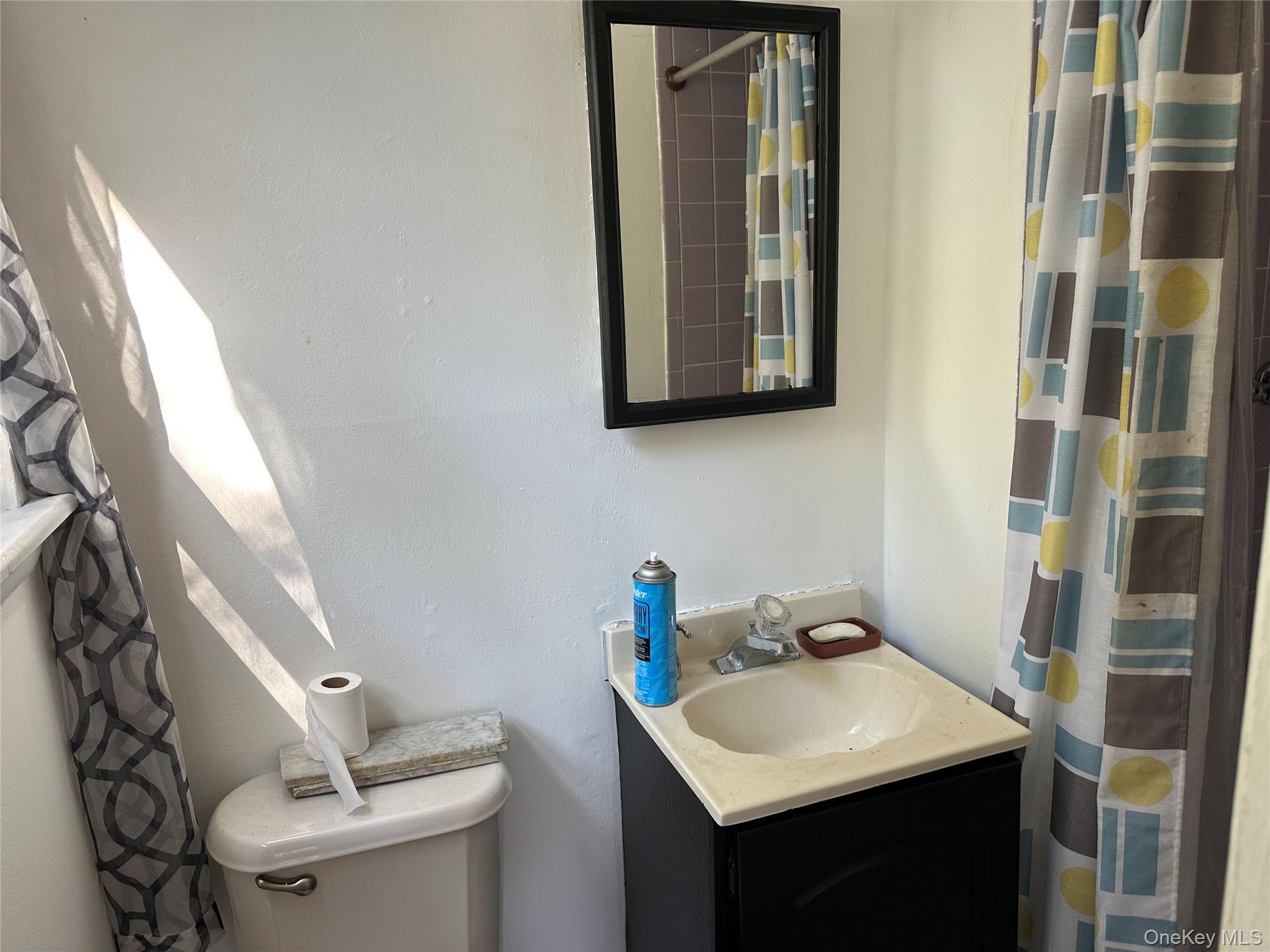 Single Family Bohemia Suffolk County, NY 11782, MLS-922990-10