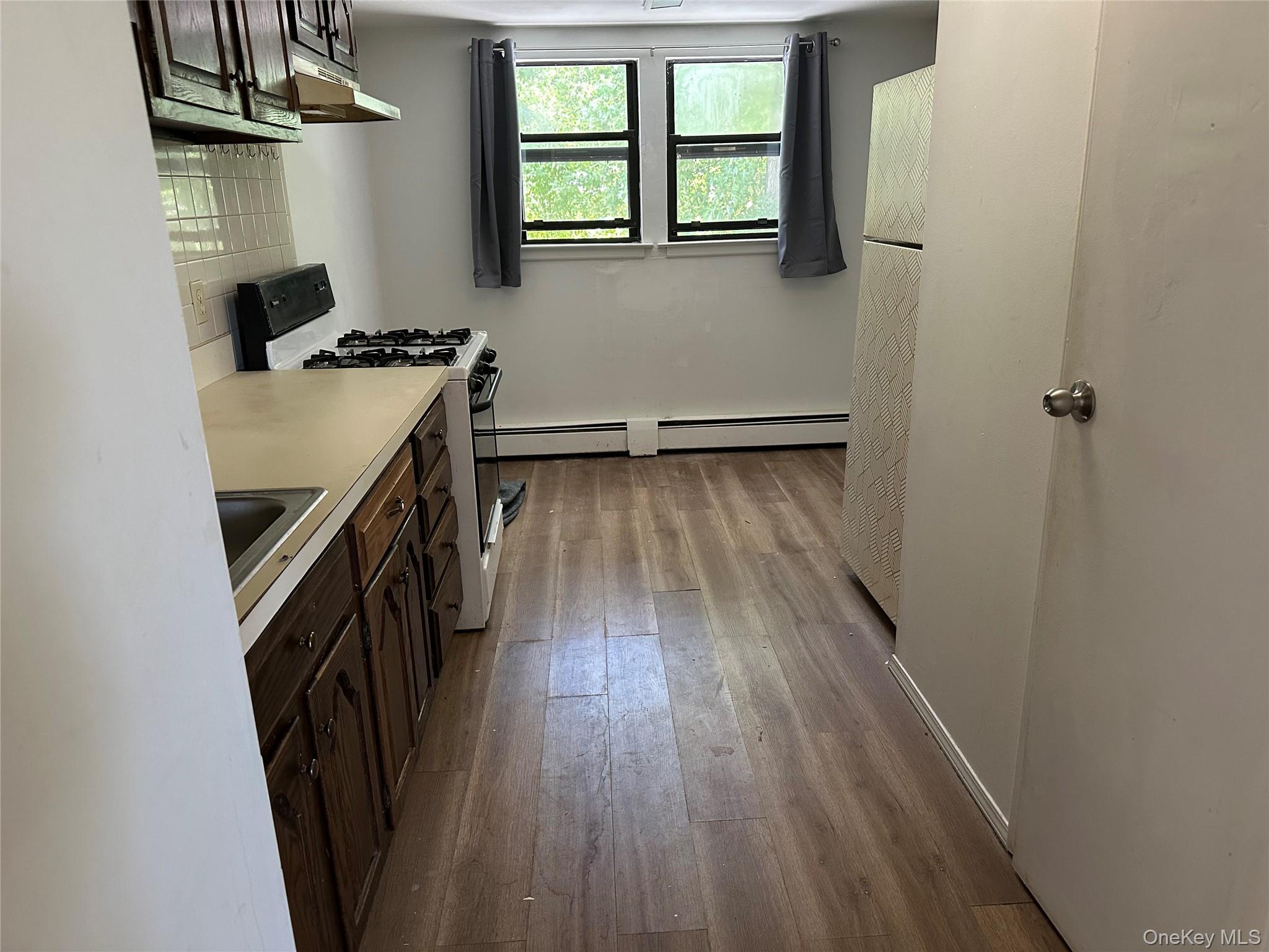 Single Family Bohemia Suffolk County, NY 11782, MLS-922990-17