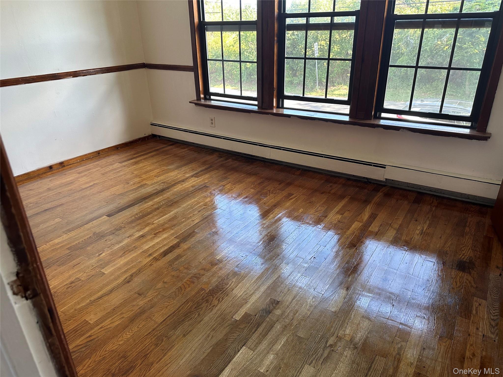 Single Family Bohemia Suffolk County, NY 11782, MLS-922990-4