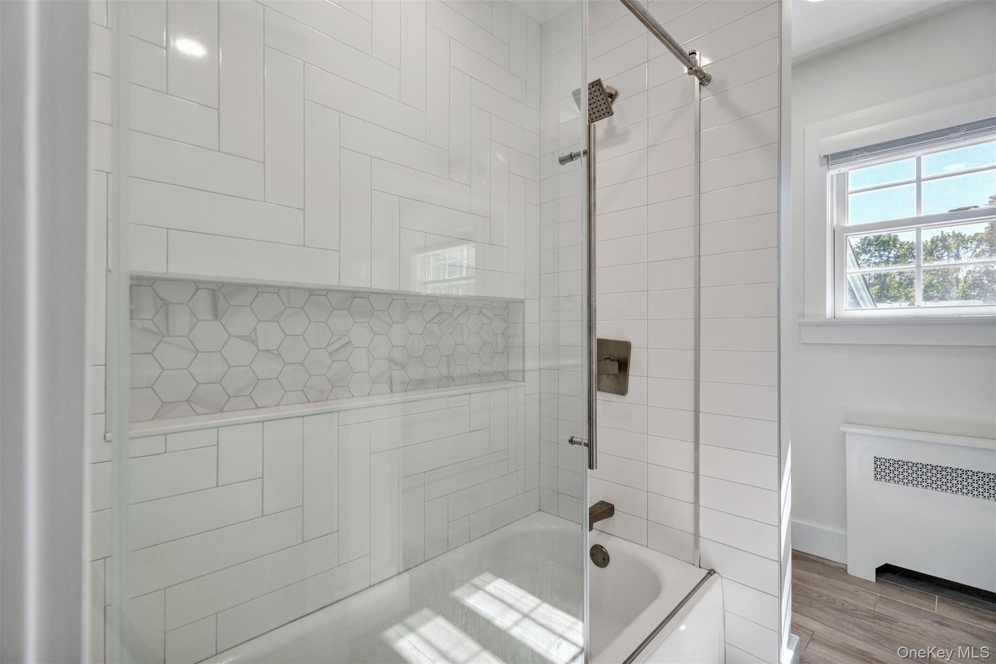 Single Family Suffolk Suffolk County, NY 11946, MLS-922997-28