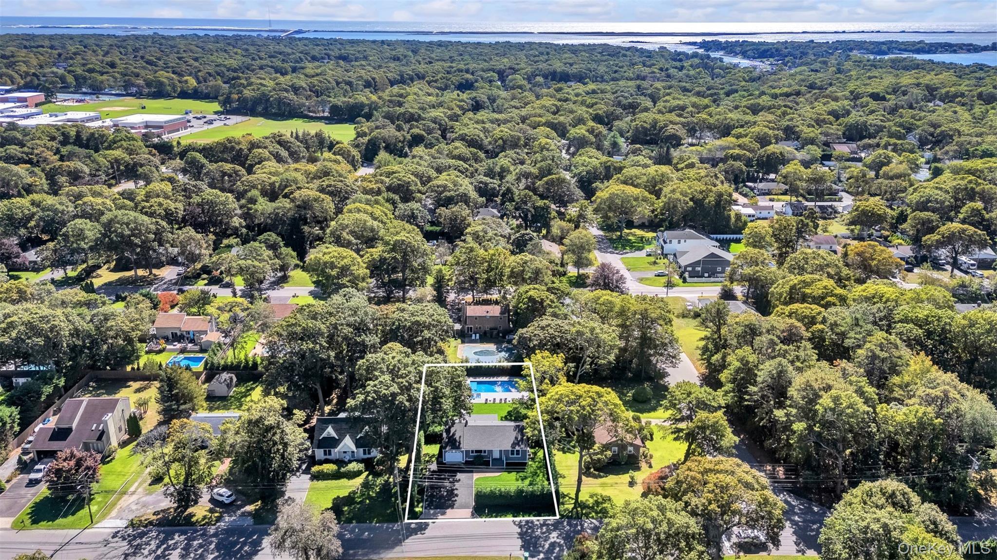 Single Family Suffolk Suffolk County, NY 11946, MLS-922997-3