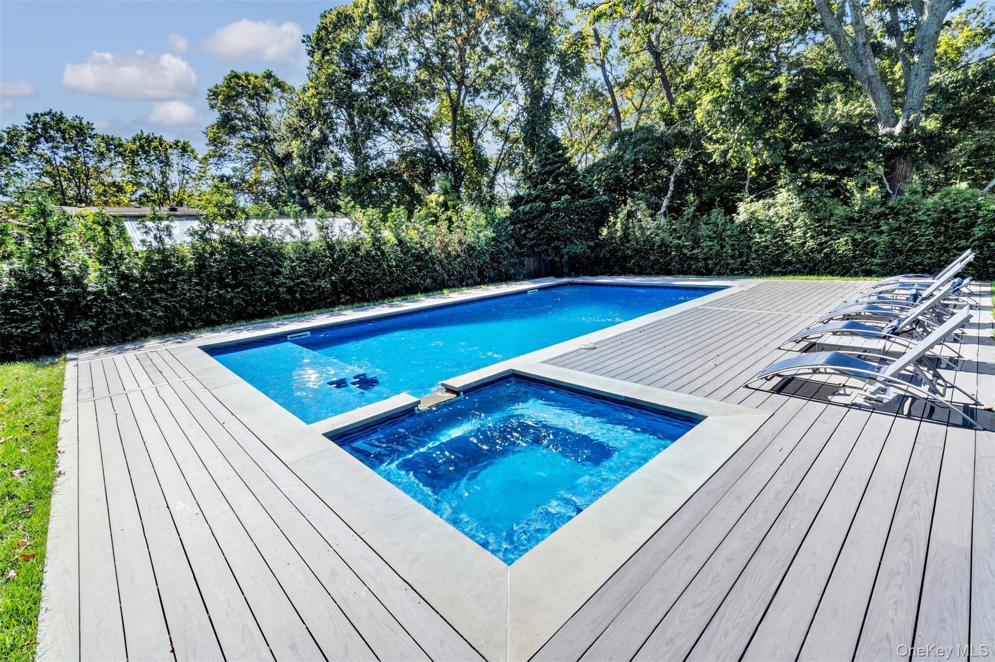 Single Family Suffolk Suffolk County, NY 11946, MLS-922997-5