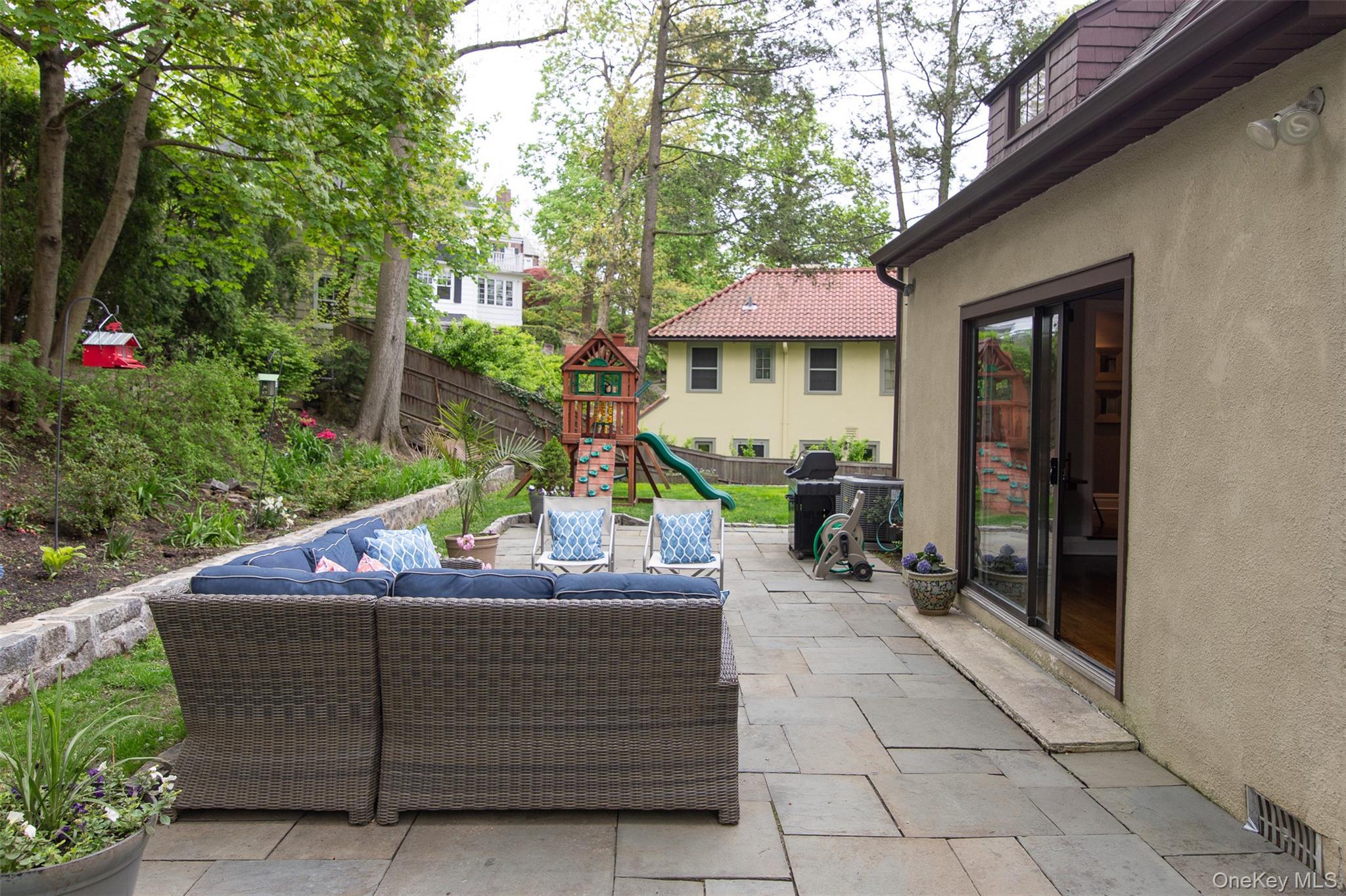 Single Family Dellwood  Westchester County, NY 10708, MLS-922998-25