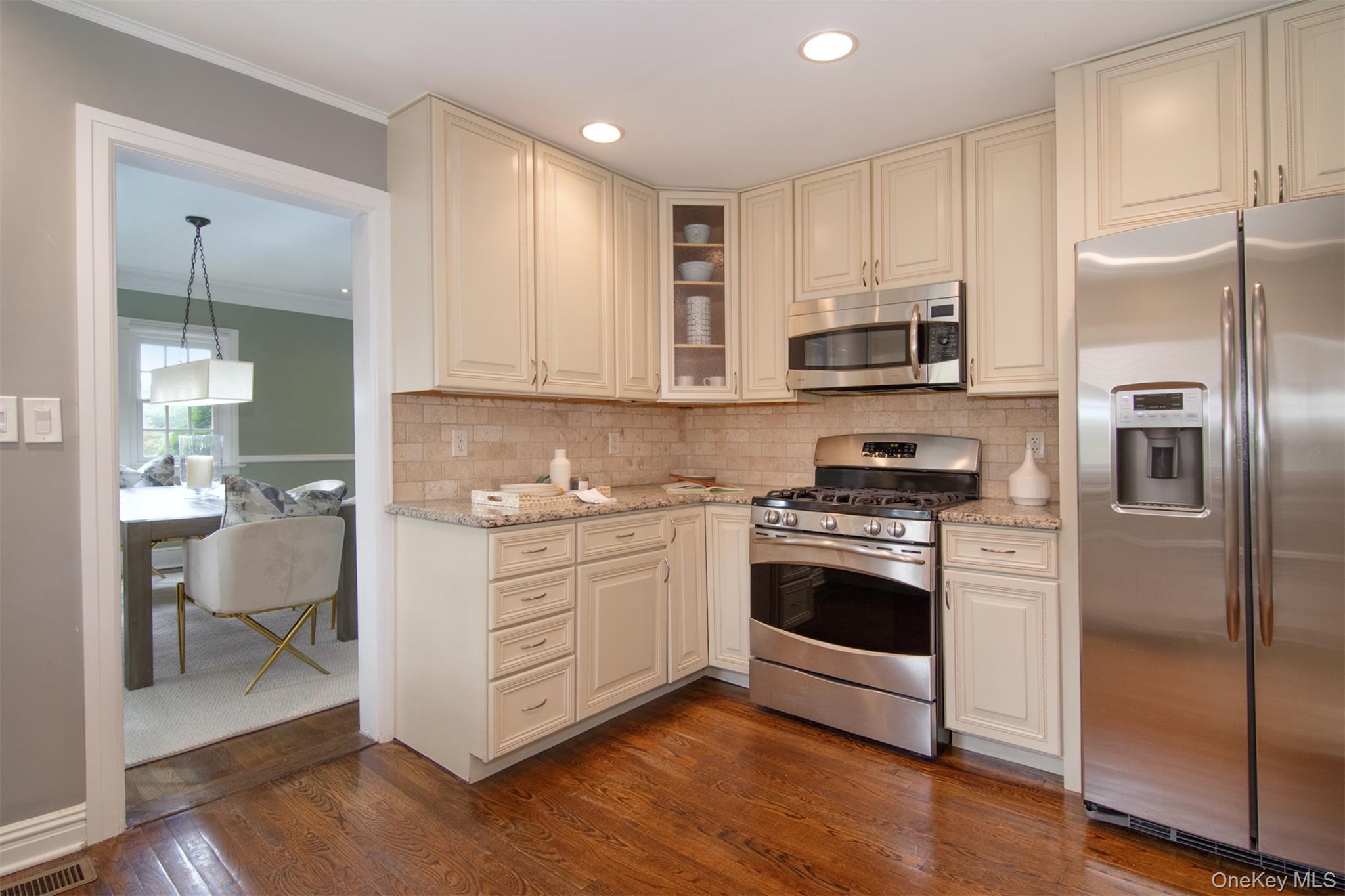 Single Family Dellwood  Westchester County, NY 10708, MLS-922998-9