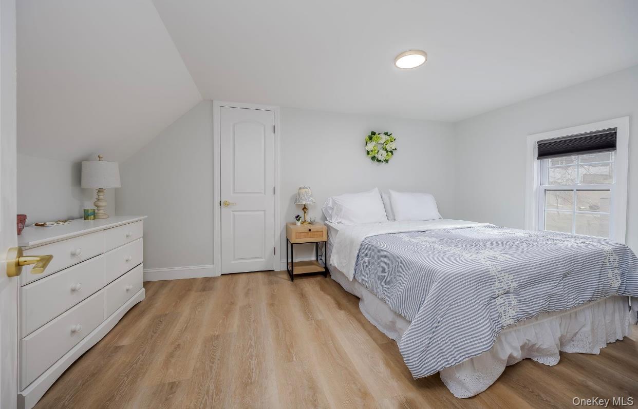 Single Family Peconic Suffolk County, NY 11784, MLS-923017-12