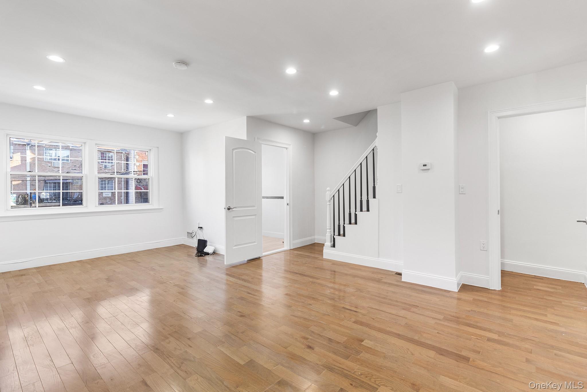 Single Family 221st  Bronx, NY 10467, MLS-923021-15