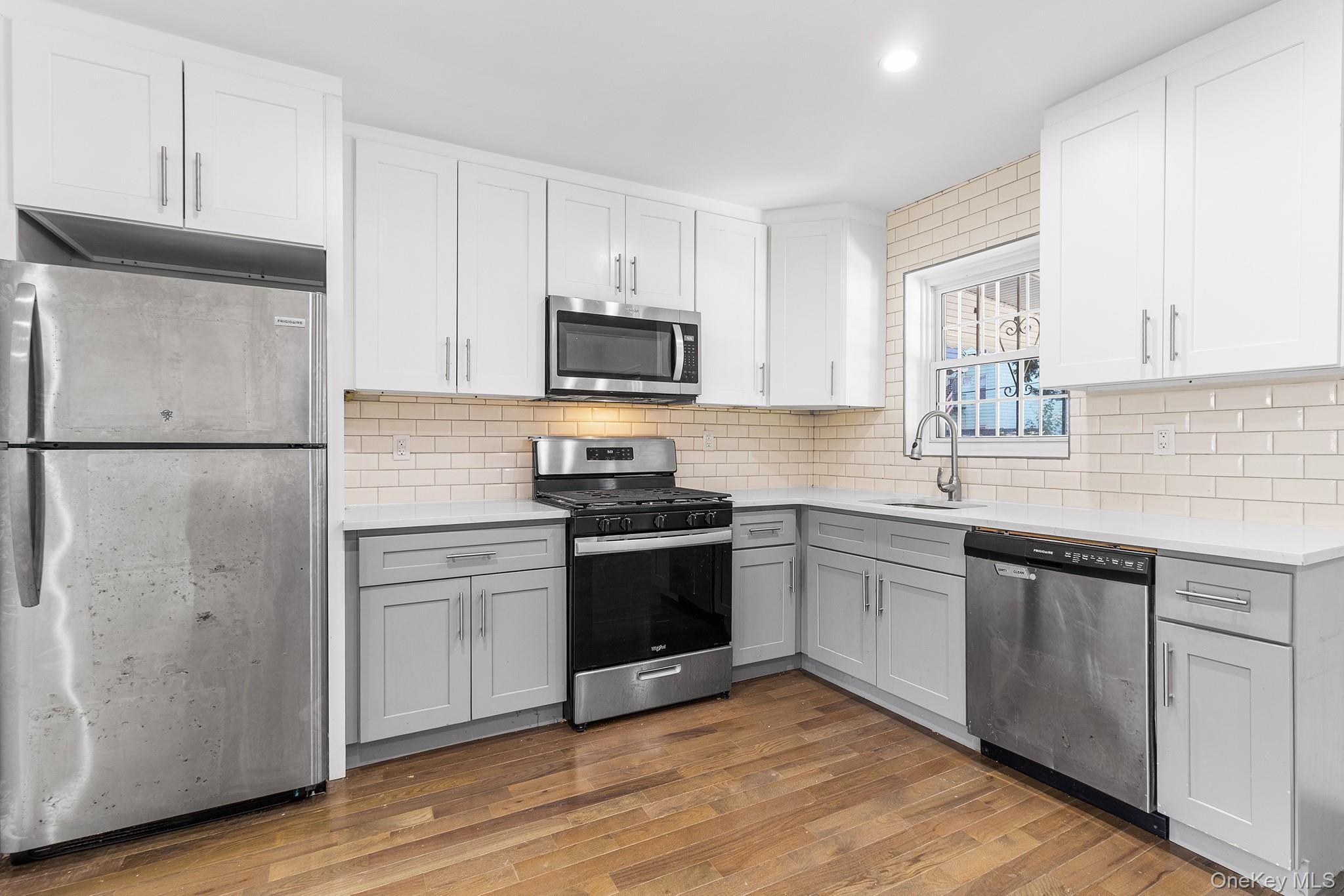 Single Family 221st  Bronx, NY 10467, MLS-923021-19