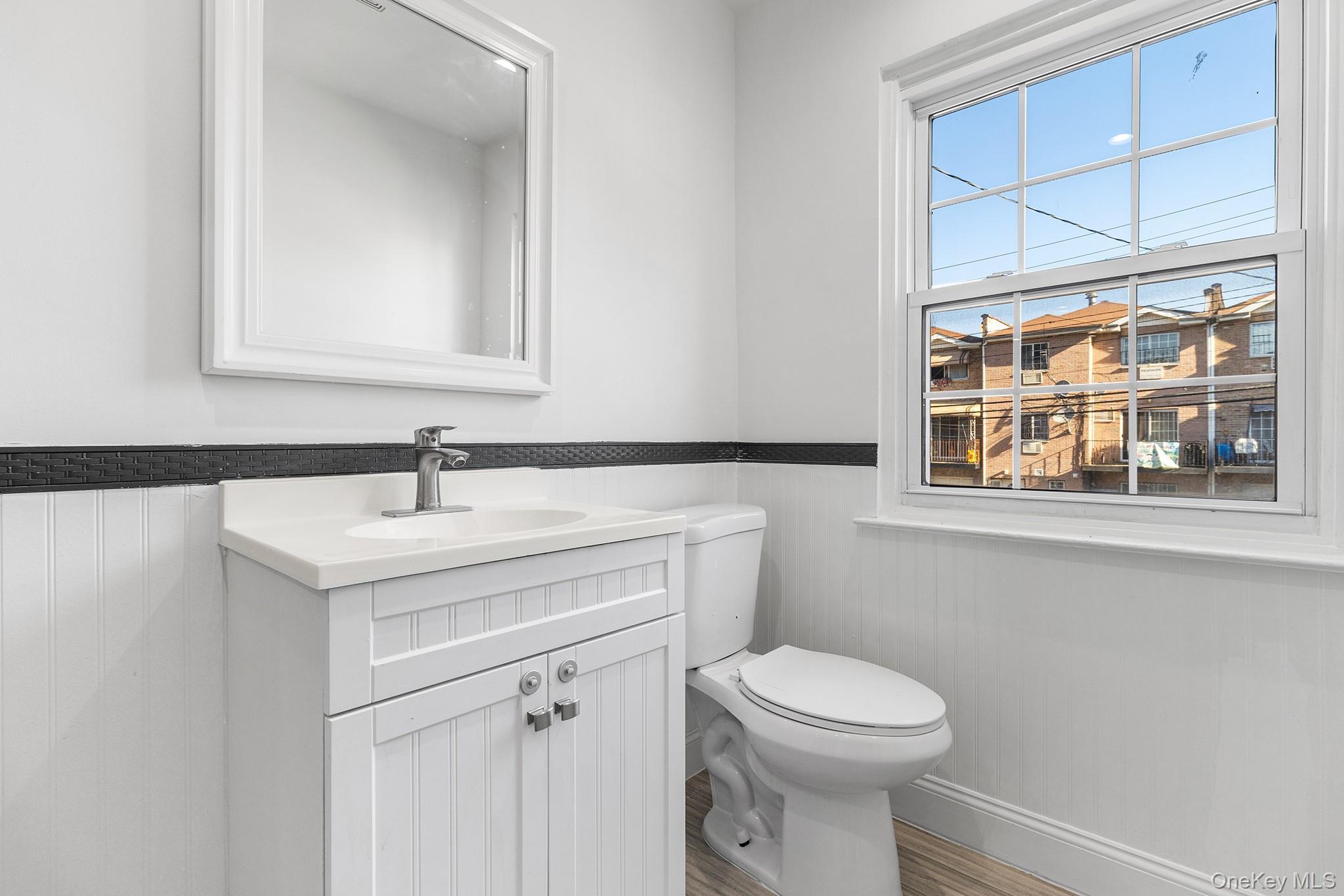 Single Family 221st  Bronx, NY 10467, MLS-923021-21