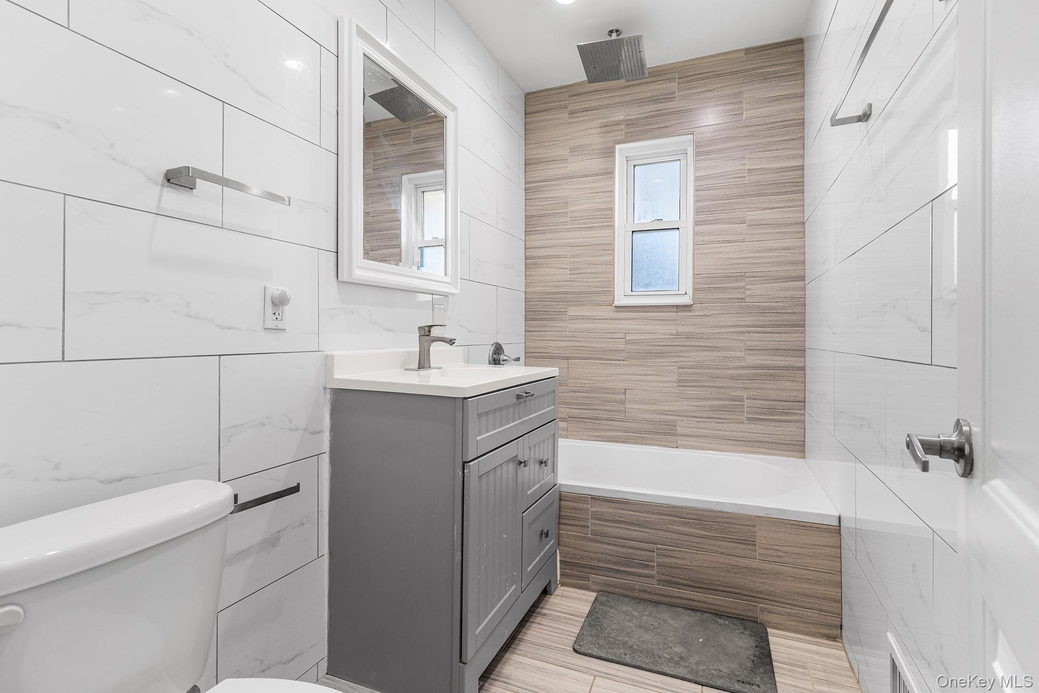 Single Family 221st  Bronx, NY 10467, MLS-923021-22