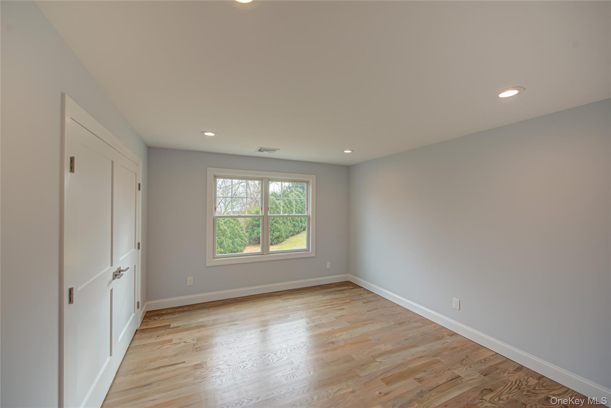 Single Family Southern Suffolk County, NY 11767, MLS-923022-18