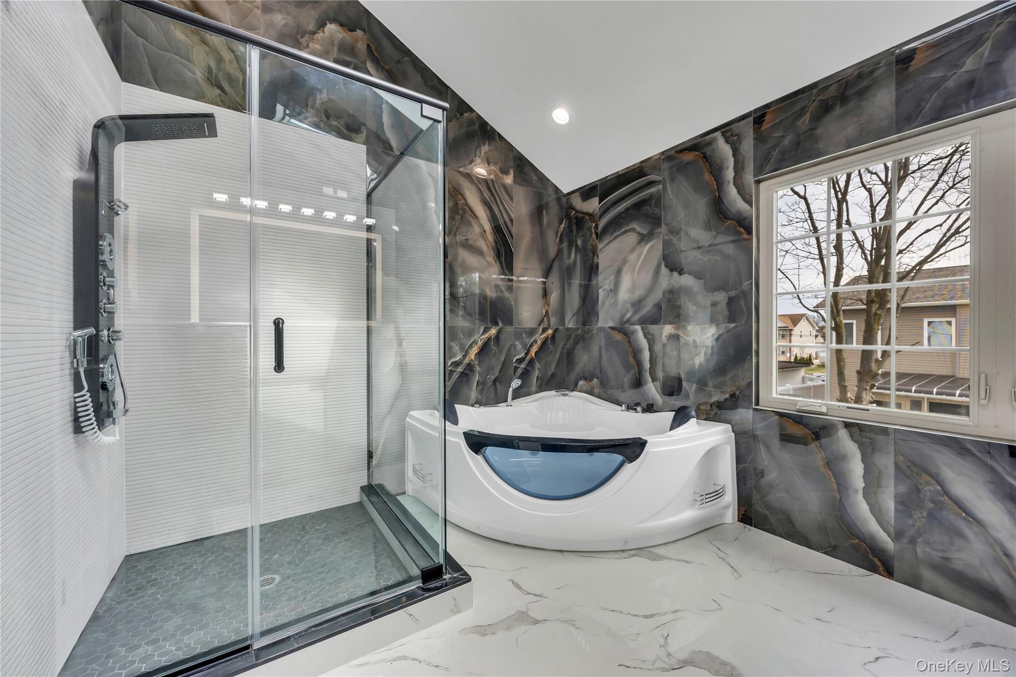 Single Family 4th  Nassau County, NY 11801, MLS-923031-11