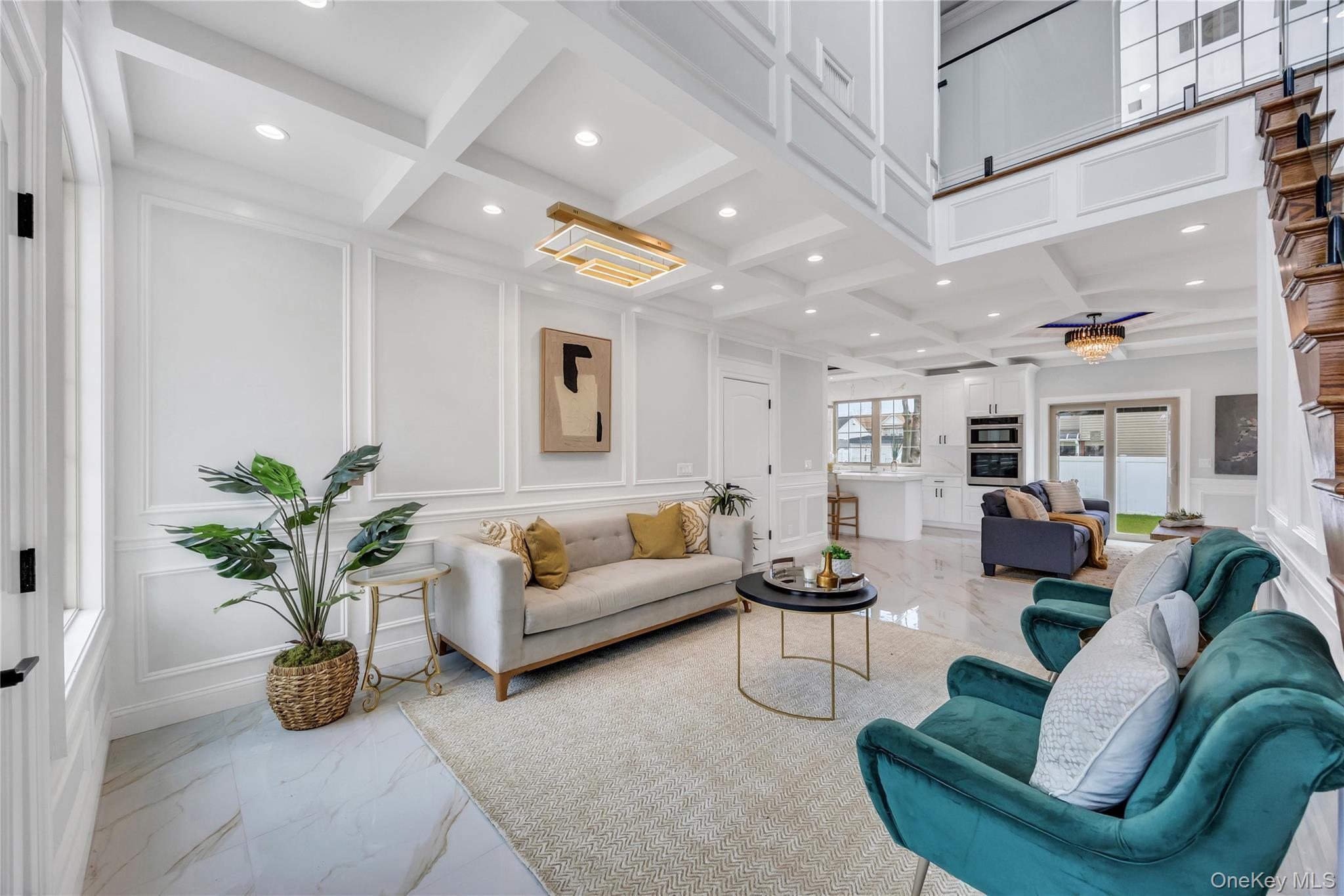 Single Family 4th  Nassau County, NY 11801, MLS-923031-4