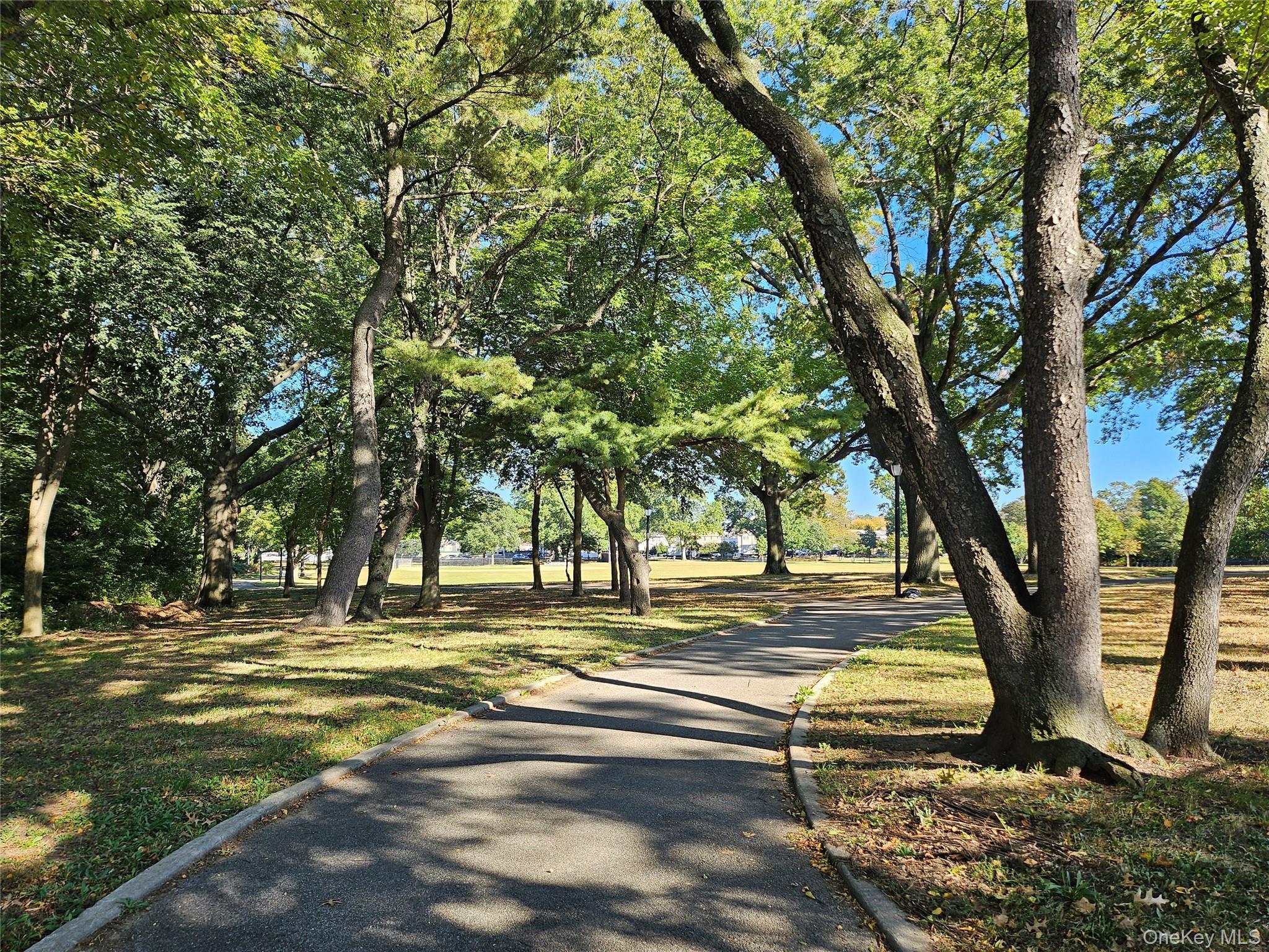 Single Family Foch Blvd  Queens, NY 11434, MLS-923035-11