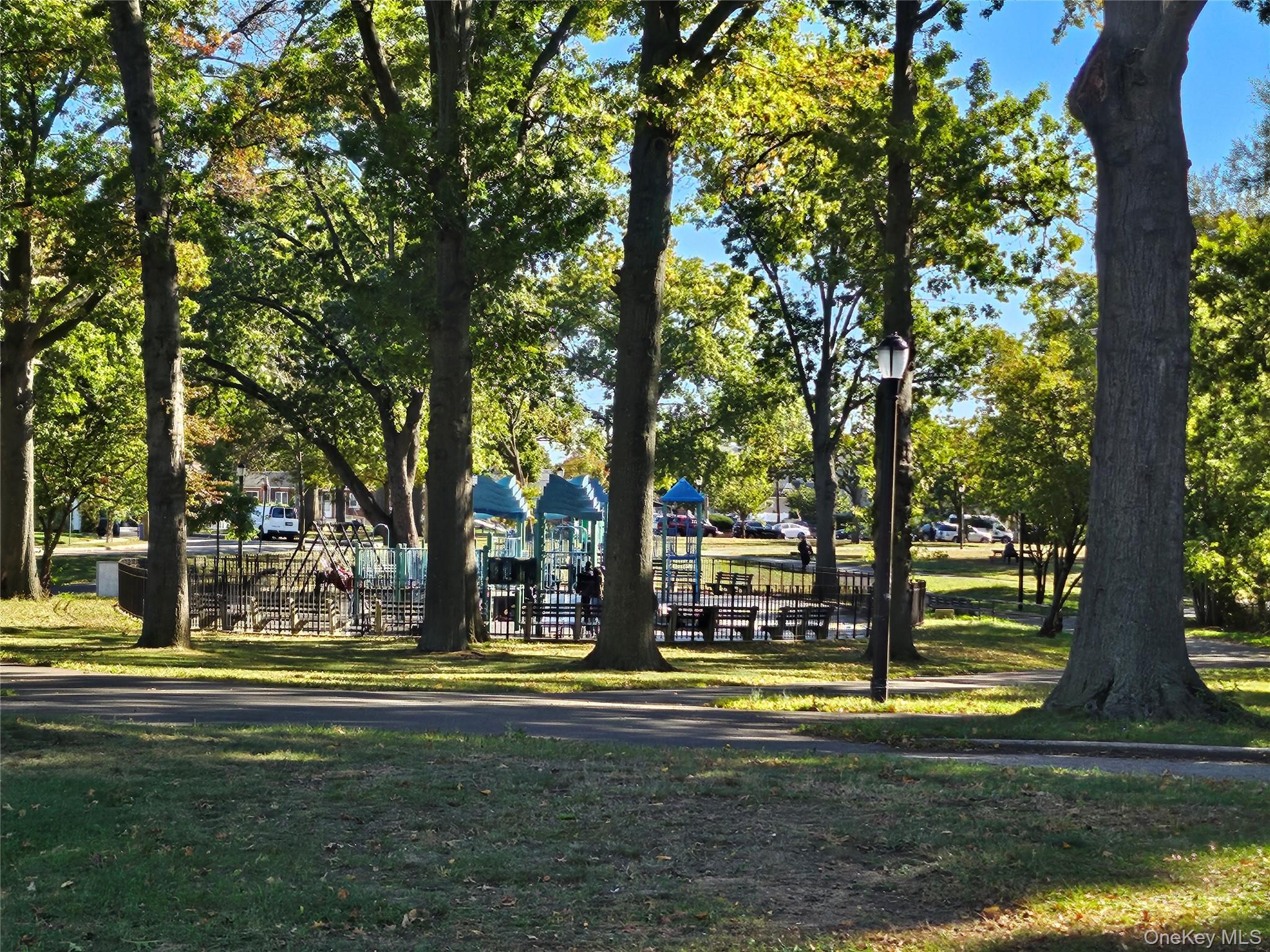 Single Family Foch Blvd  Queens, NY 11434, MLS-923035-13