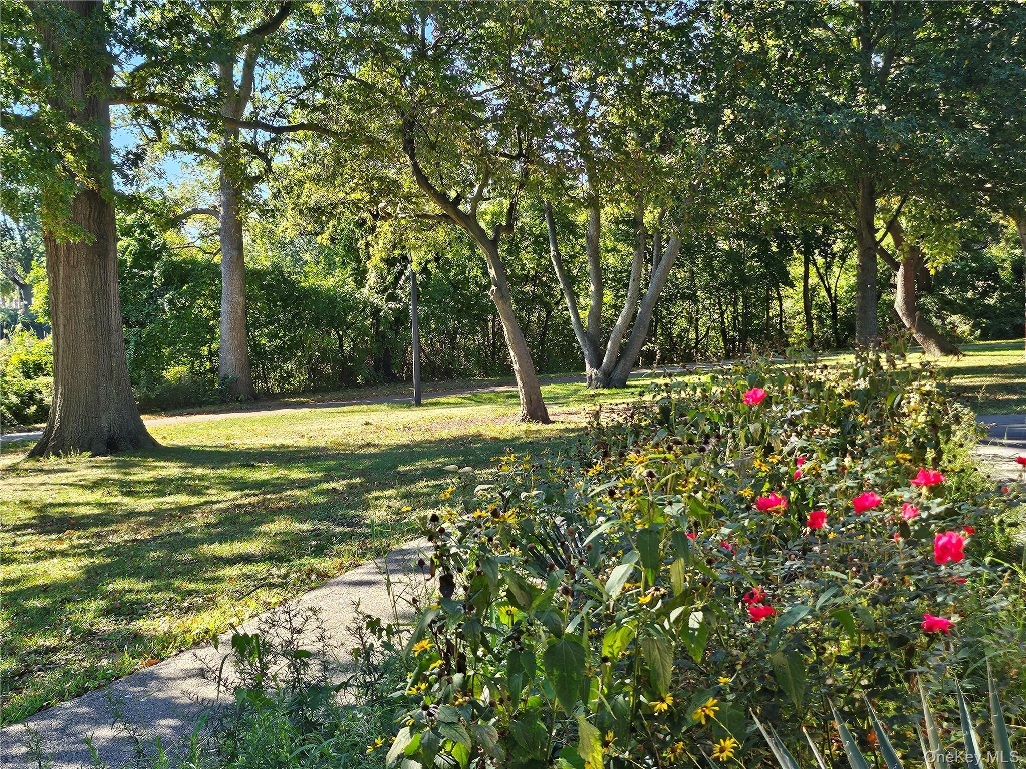 Single Family Foch Blvd  Queens, NY 11434, MLS-923035-14