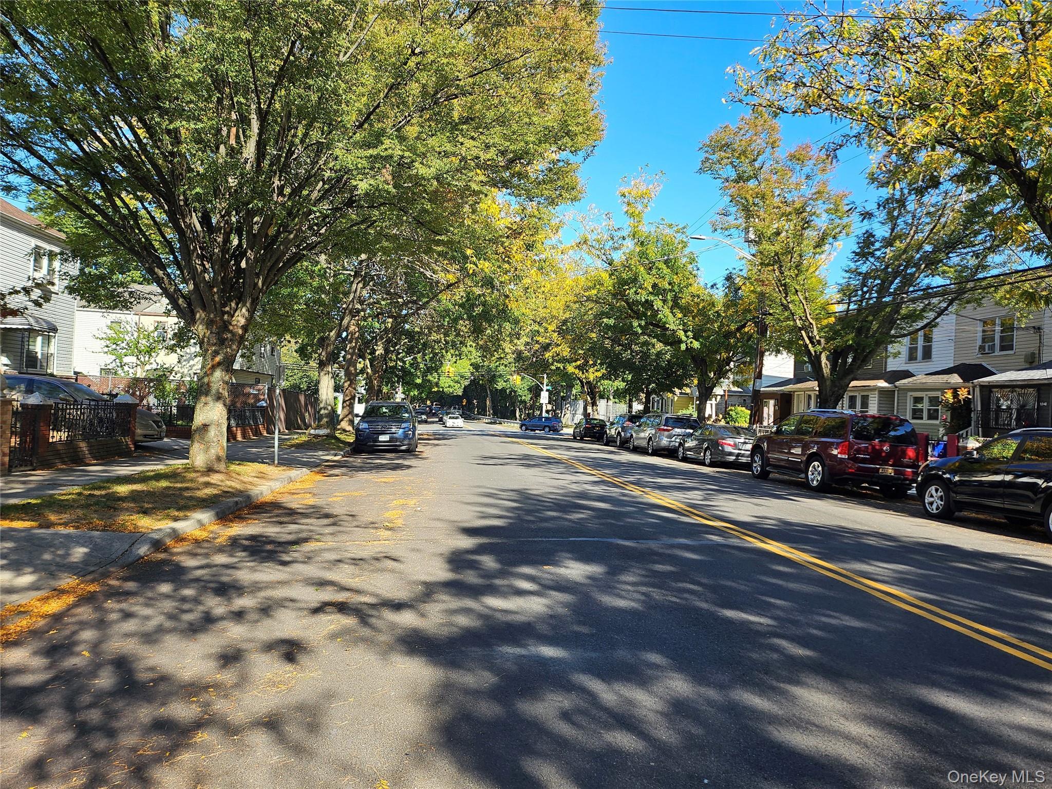 Single Family Foch Blvd  Queens, NY 11434, MLS-923035-9