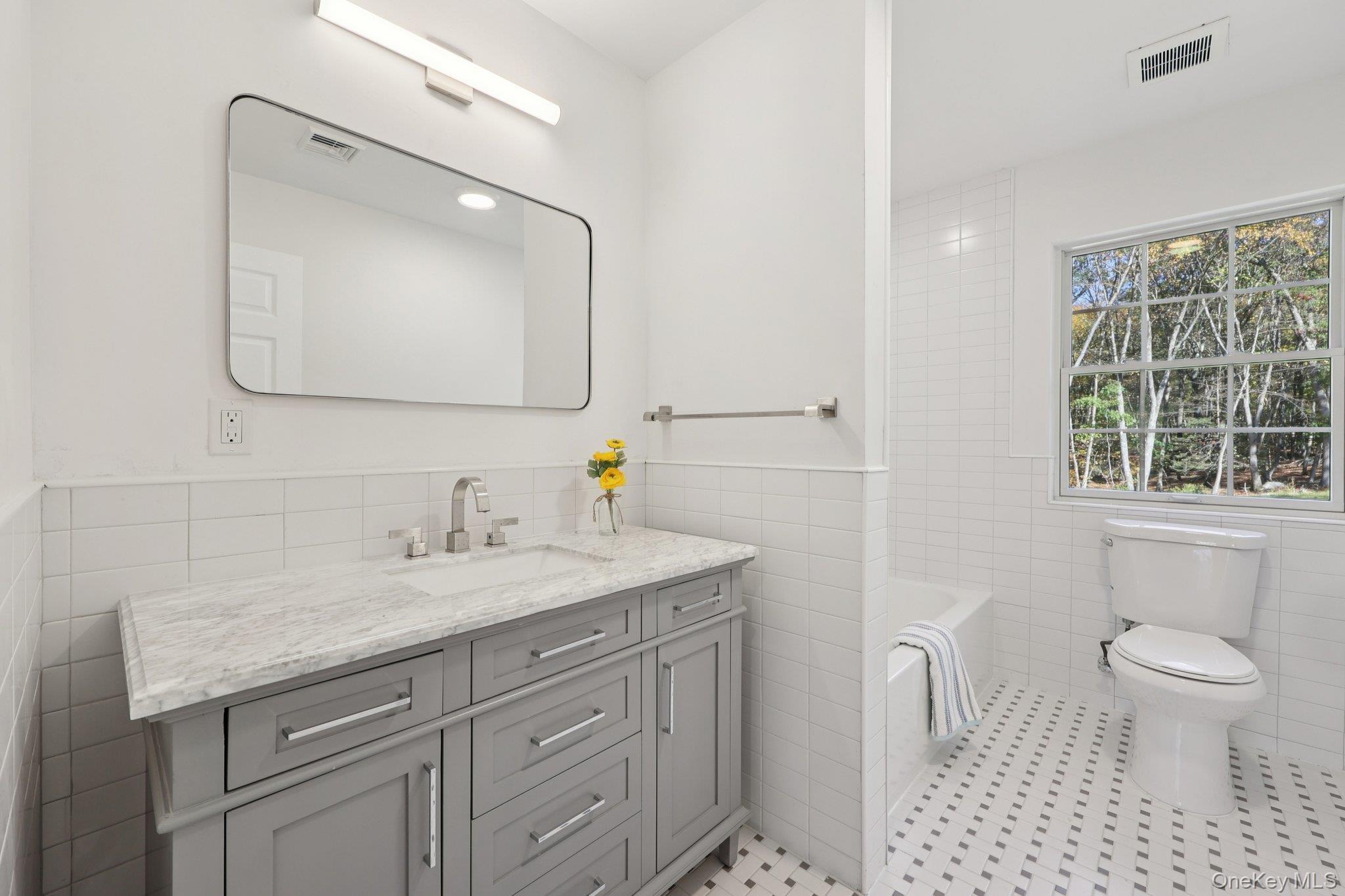 Single Family Oak Hill Orange County, NY 10950, MLS-923081-24