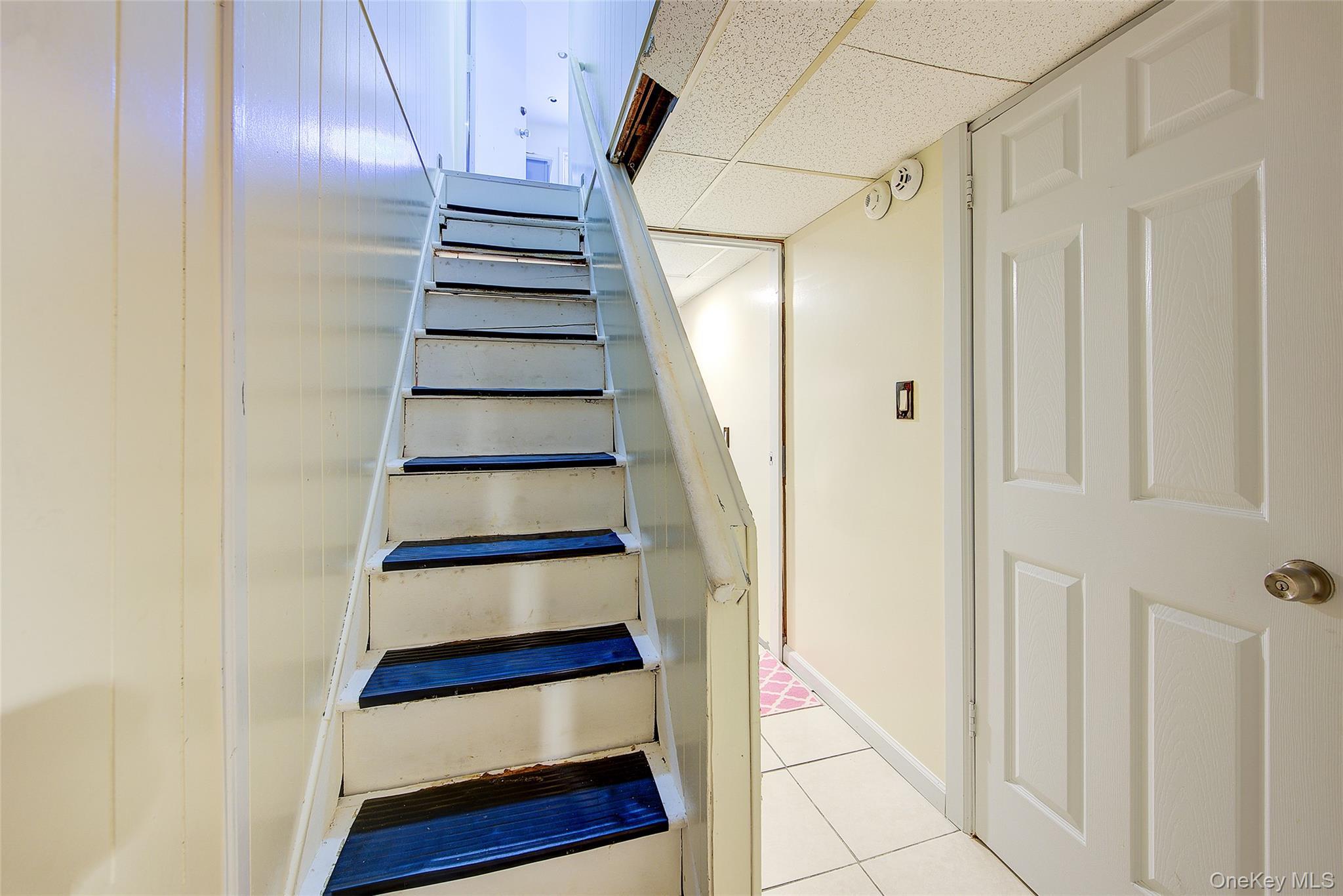 Single Family 239  Nassau County, NY 11001, MLS-923087-16