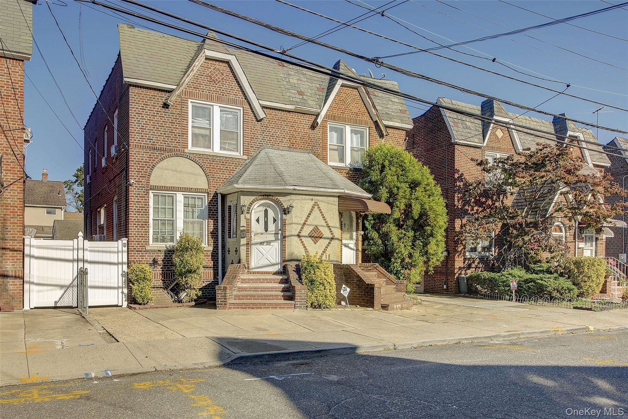 Single Family 239  Nassau County, NY 11001, MLS-923087-2