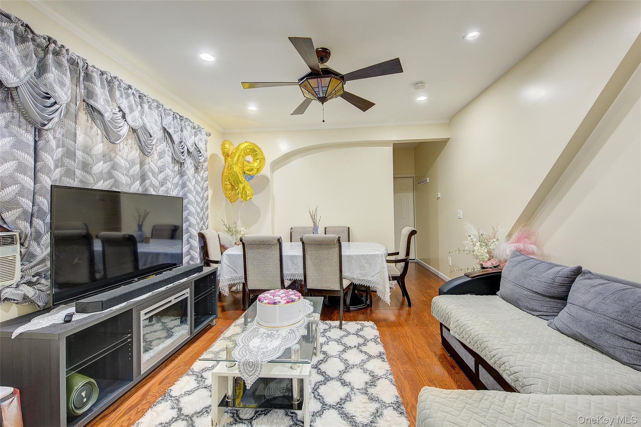 Single Family 239  Nassau County, NY 11001, MLS-923087-7