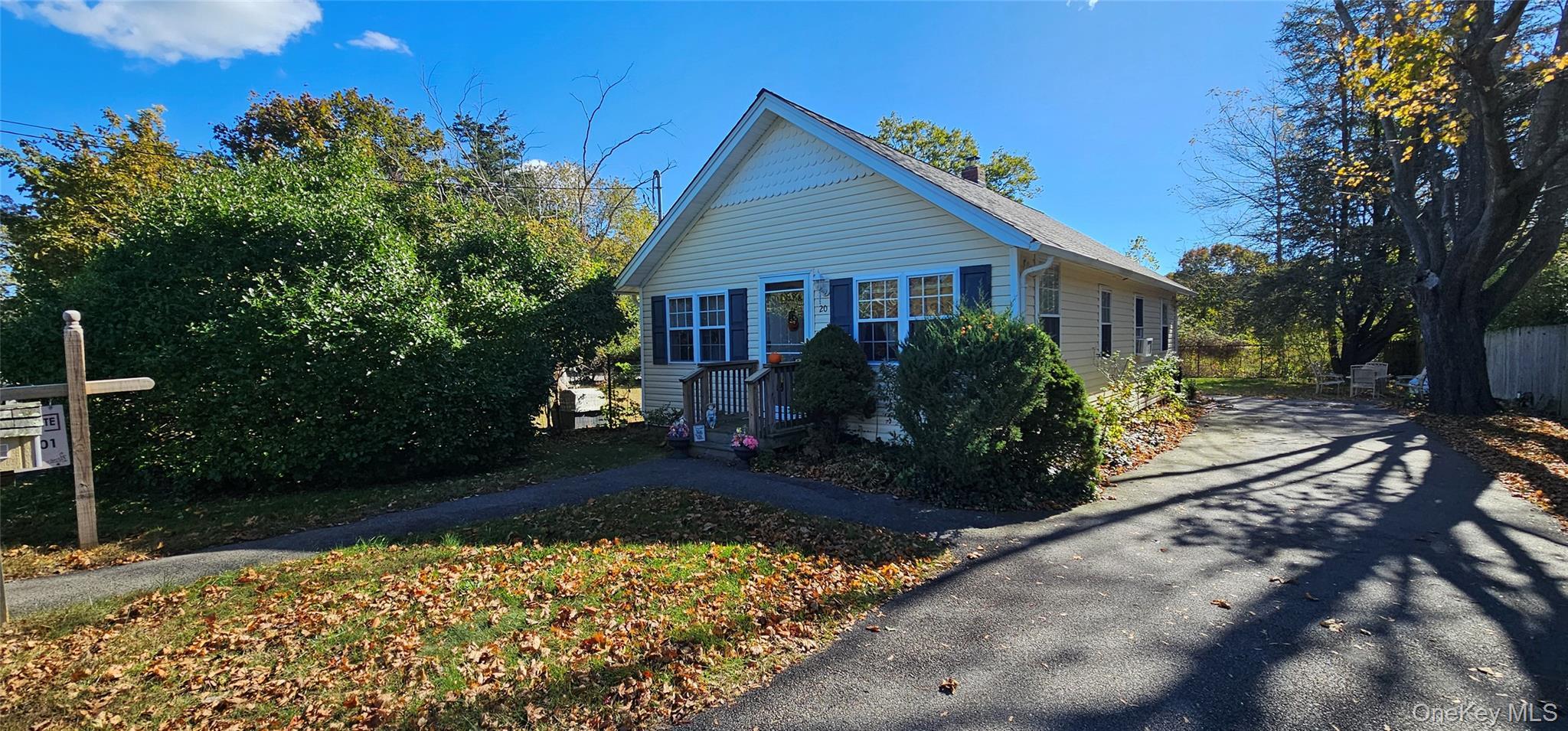 Single Family Miller Suffolk County, NY 11940, MLS-923118-14