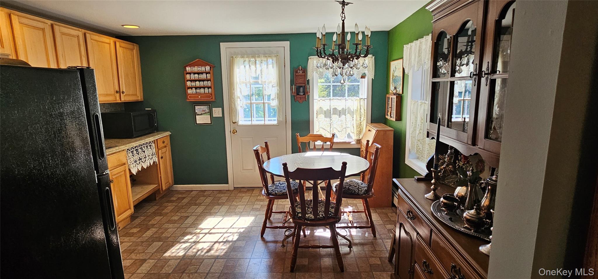 Single Family Miller Suffolk County, NY 11940, MLS-923118-6