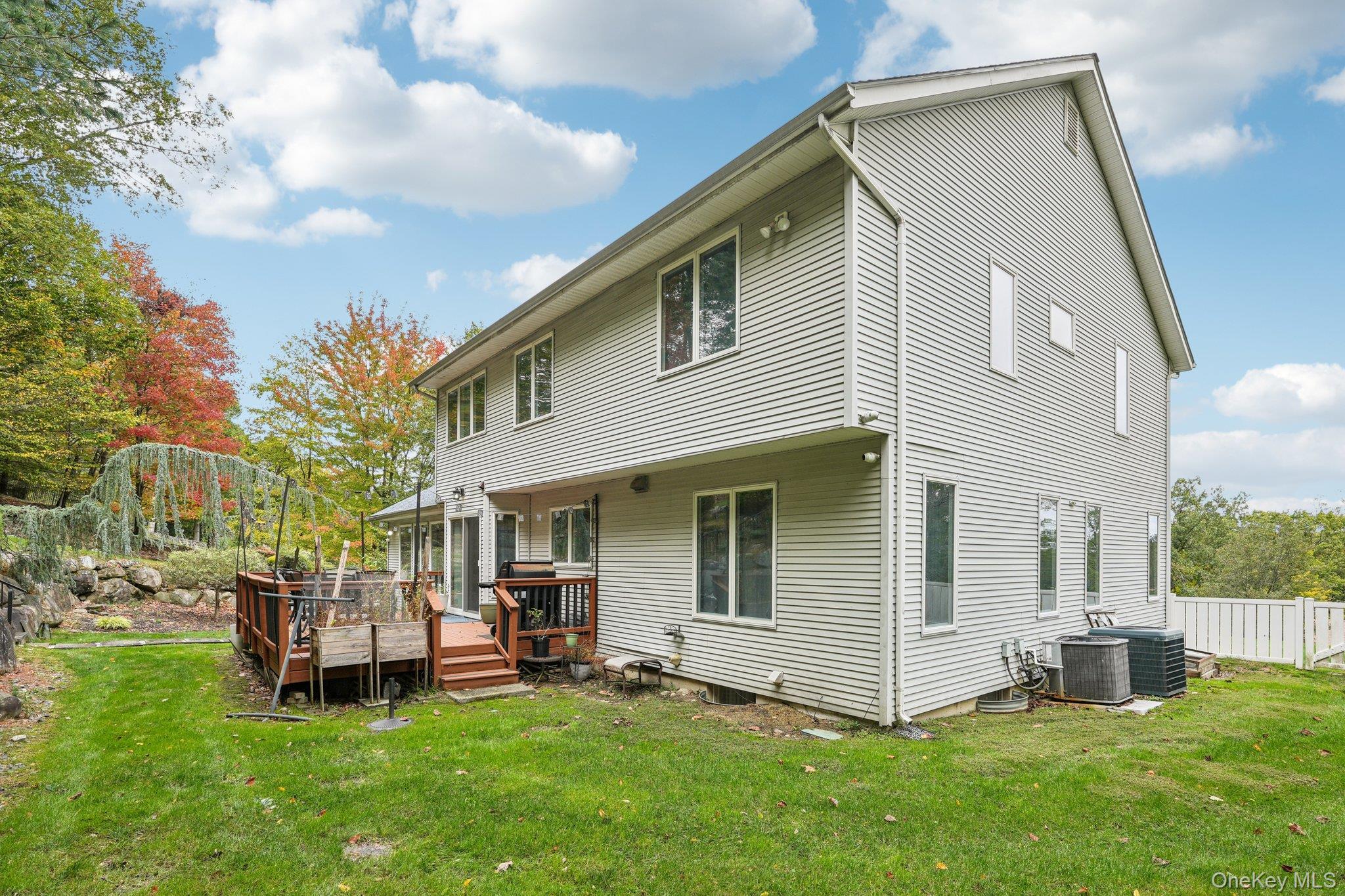 Single Family Johnson Rockland County, NY 10980, MLS-923139-45