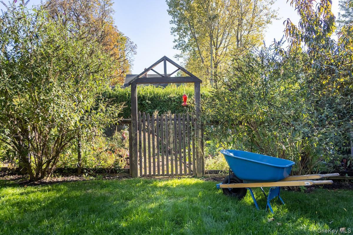 Single Family Sherman Westchester County, NY 10522, MLS-923146-33