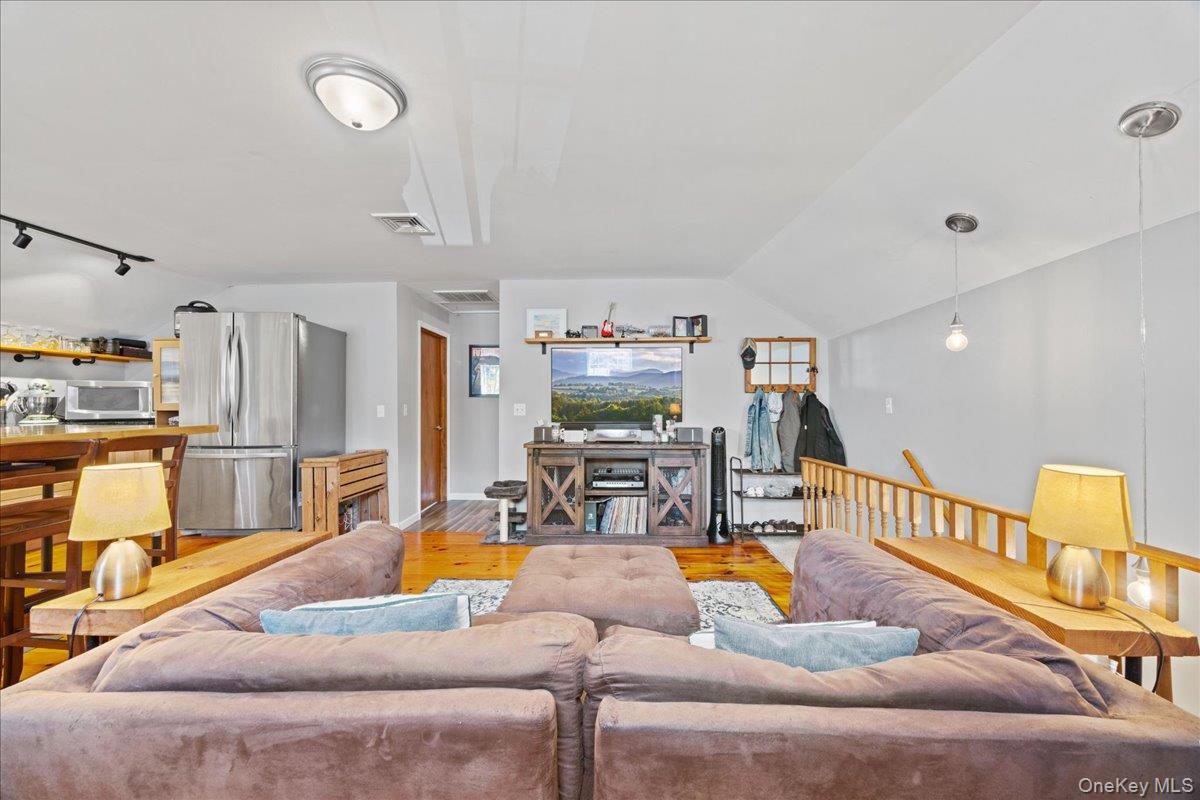 Single Family Amdurer  Orange County, NY 10998, MLS-923149-24