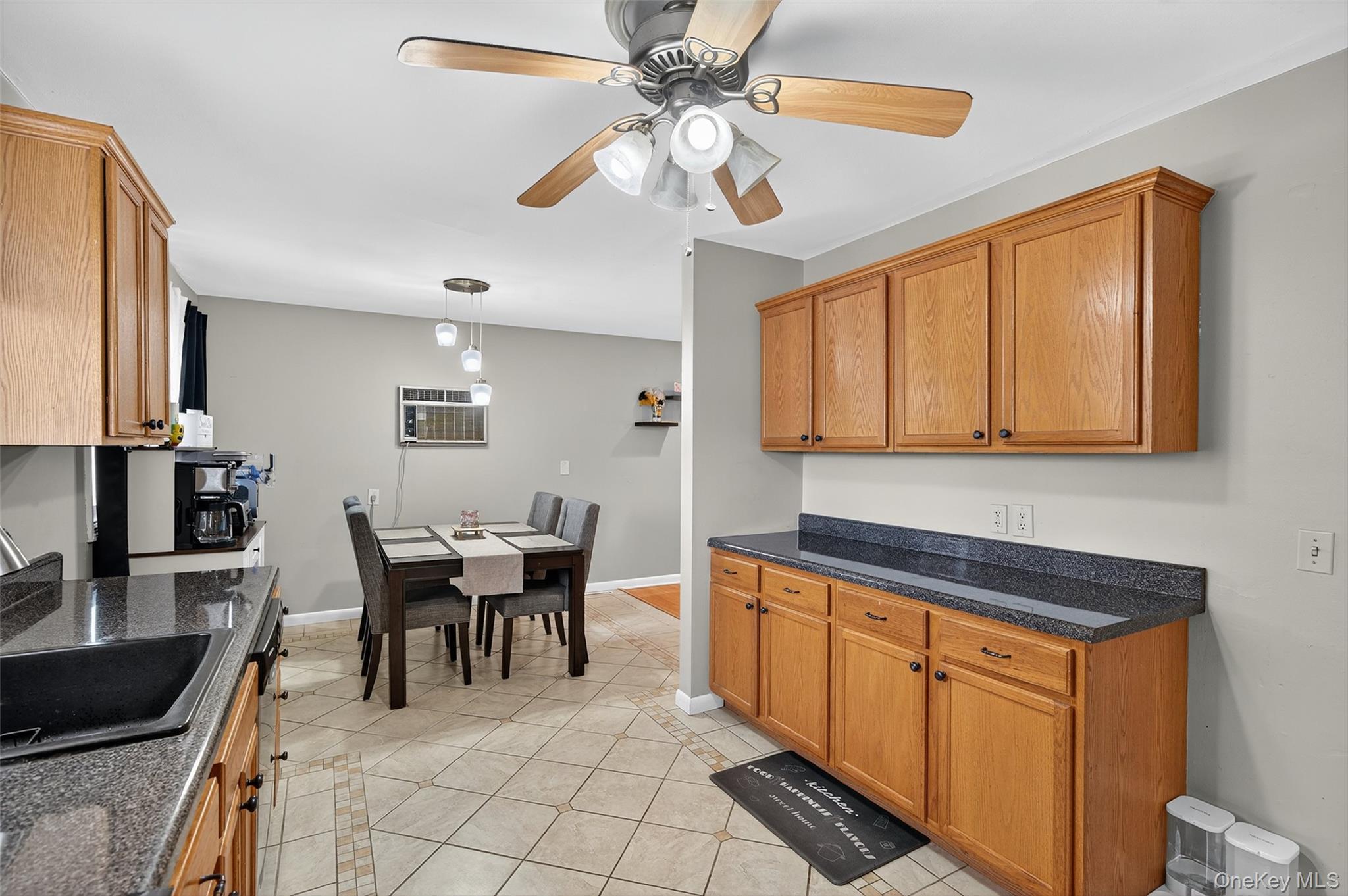 Single Family Manhattan  Orange County, NY 10940, MLS-923151-15