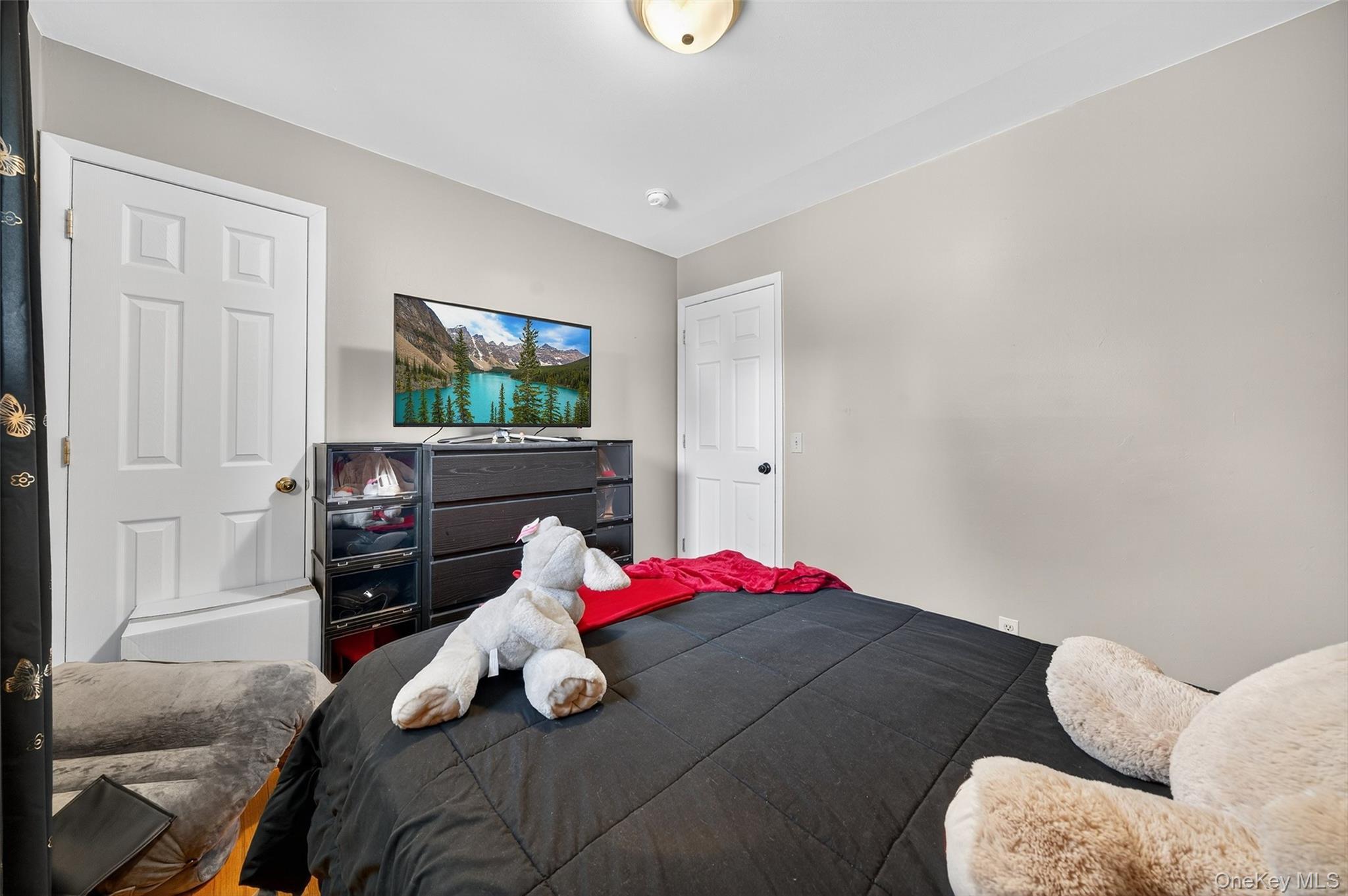 Single Family Manhattan  Orange County, NY 10940, MLS-923151-22