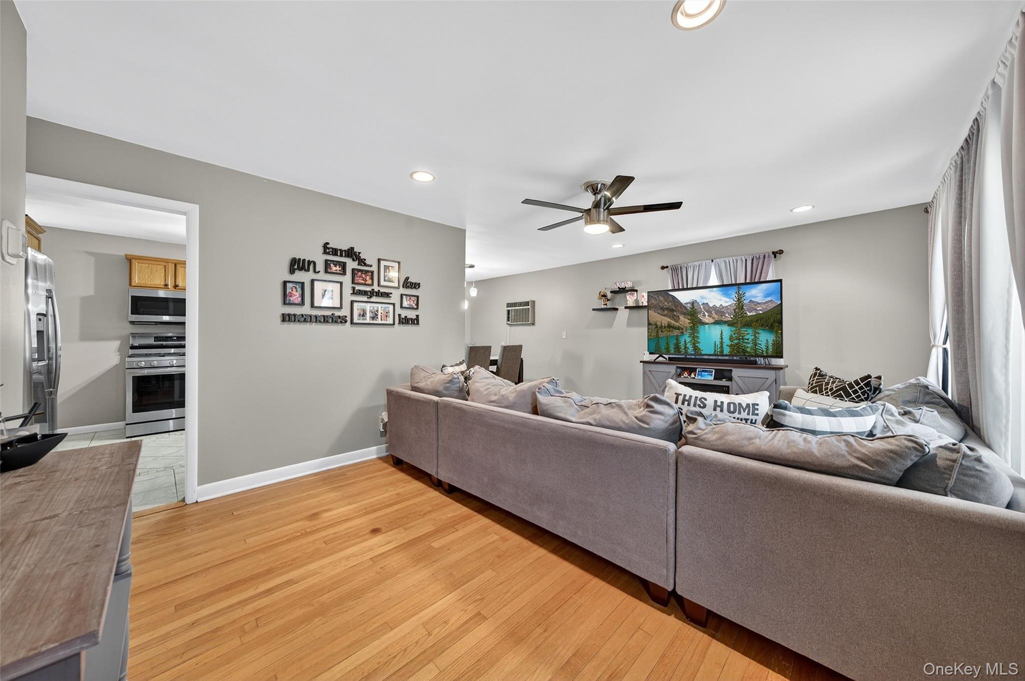 Single Family Manhattan  Orange County, NY 10940, MLS-923151-4