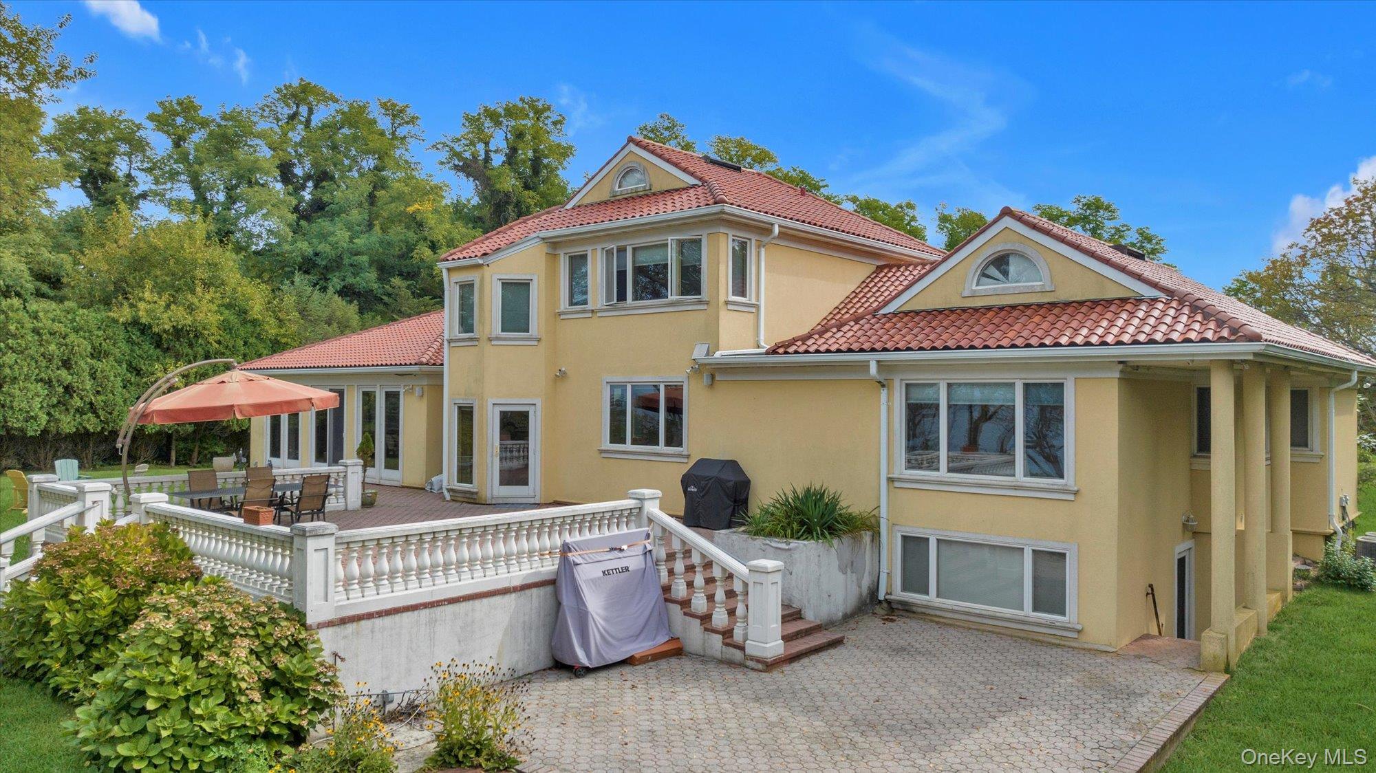 Single Family Dignans Suffolk County, NY 11935, MLS-923175-20