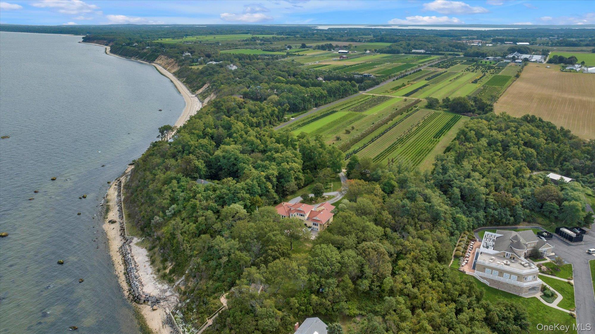 Single Family Dignans Suffolk County, NY 11935, MLS-923175-23