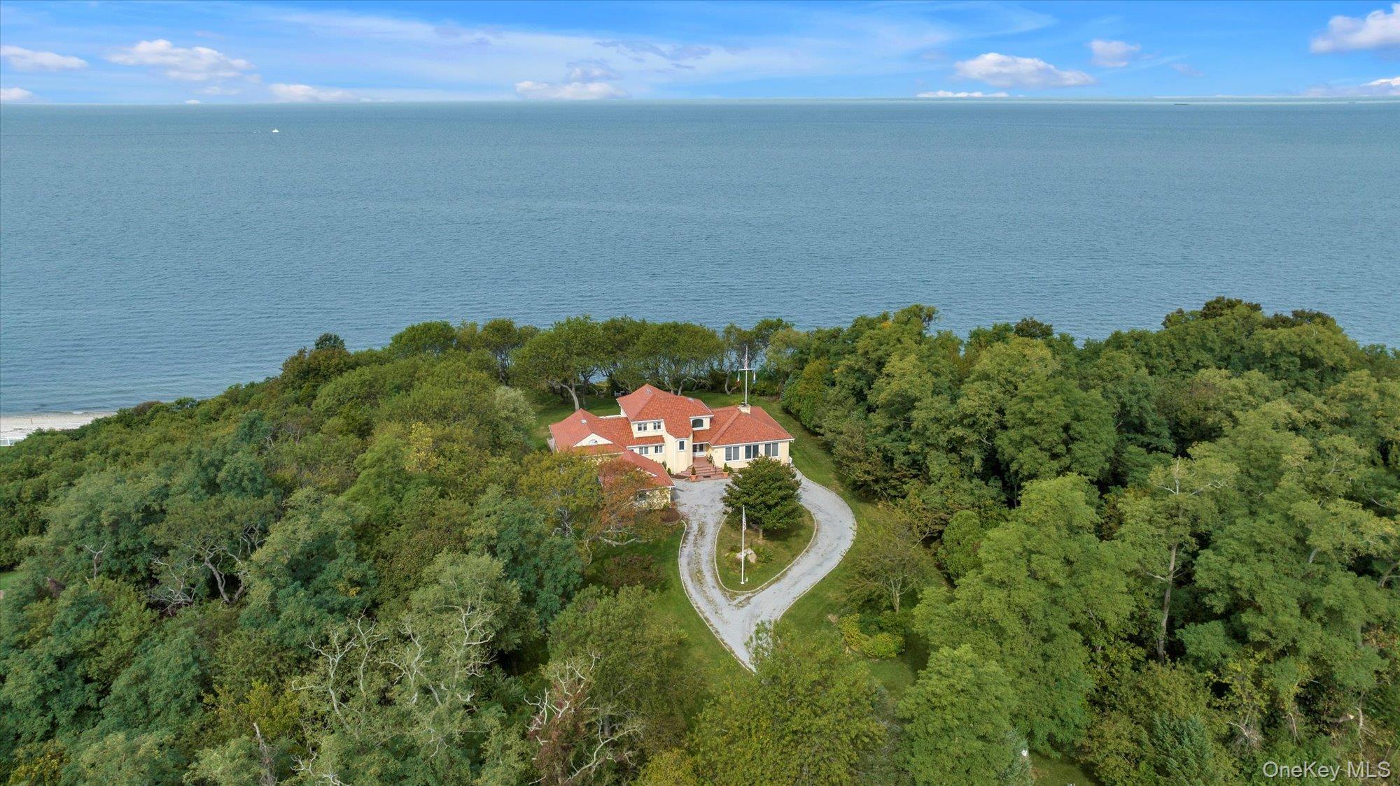 Single Family Dignans Suffolk County, NY 11935, MLS-923175-31