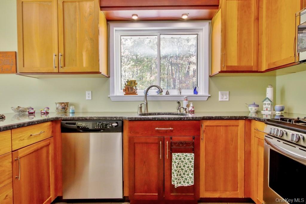 Single Family Downs  Sullivan County, NY 12701, MLS-923177-25