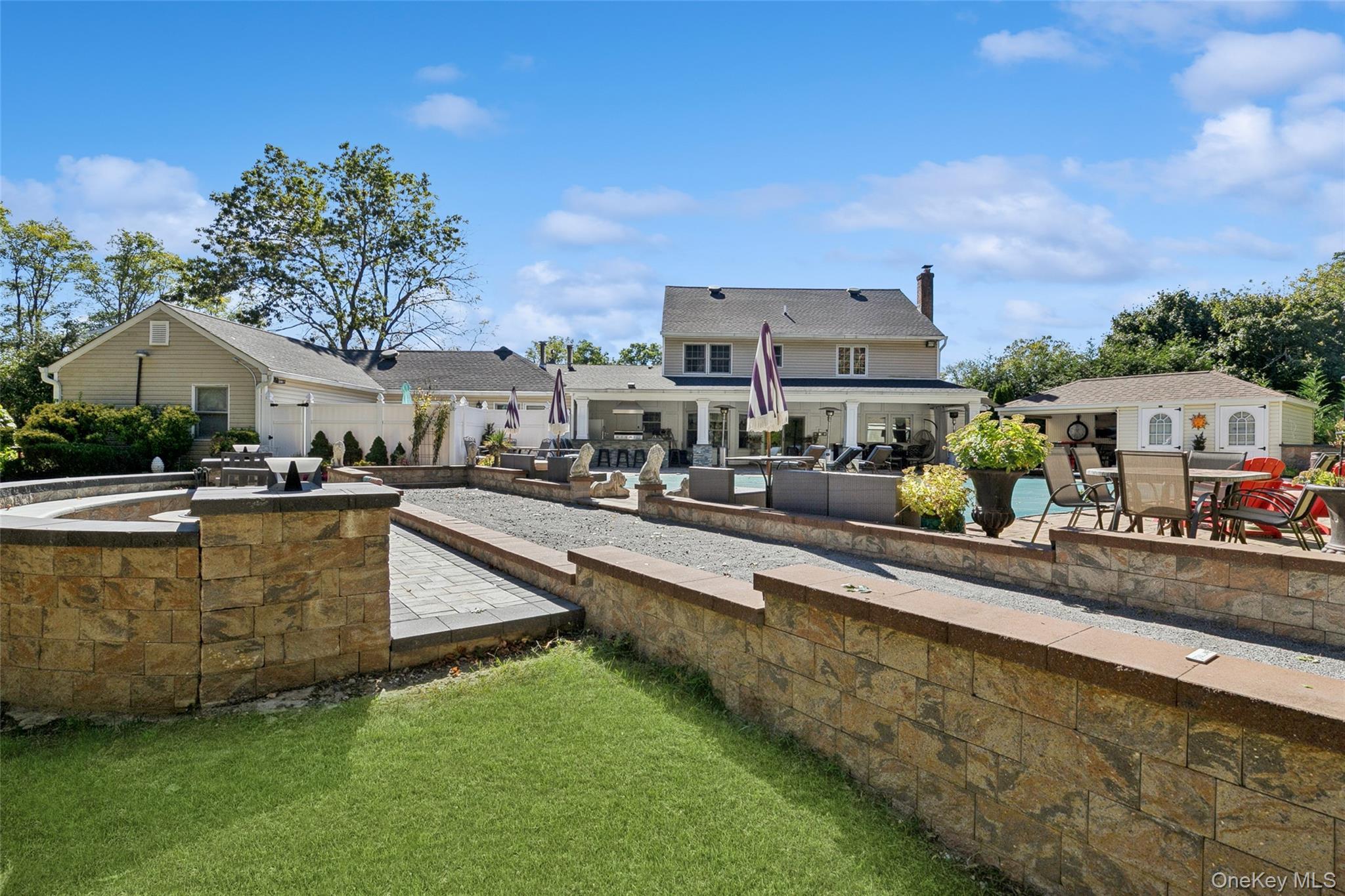 Single Family Gamay  Suffolk County, NY 11725, MLS-923200-21