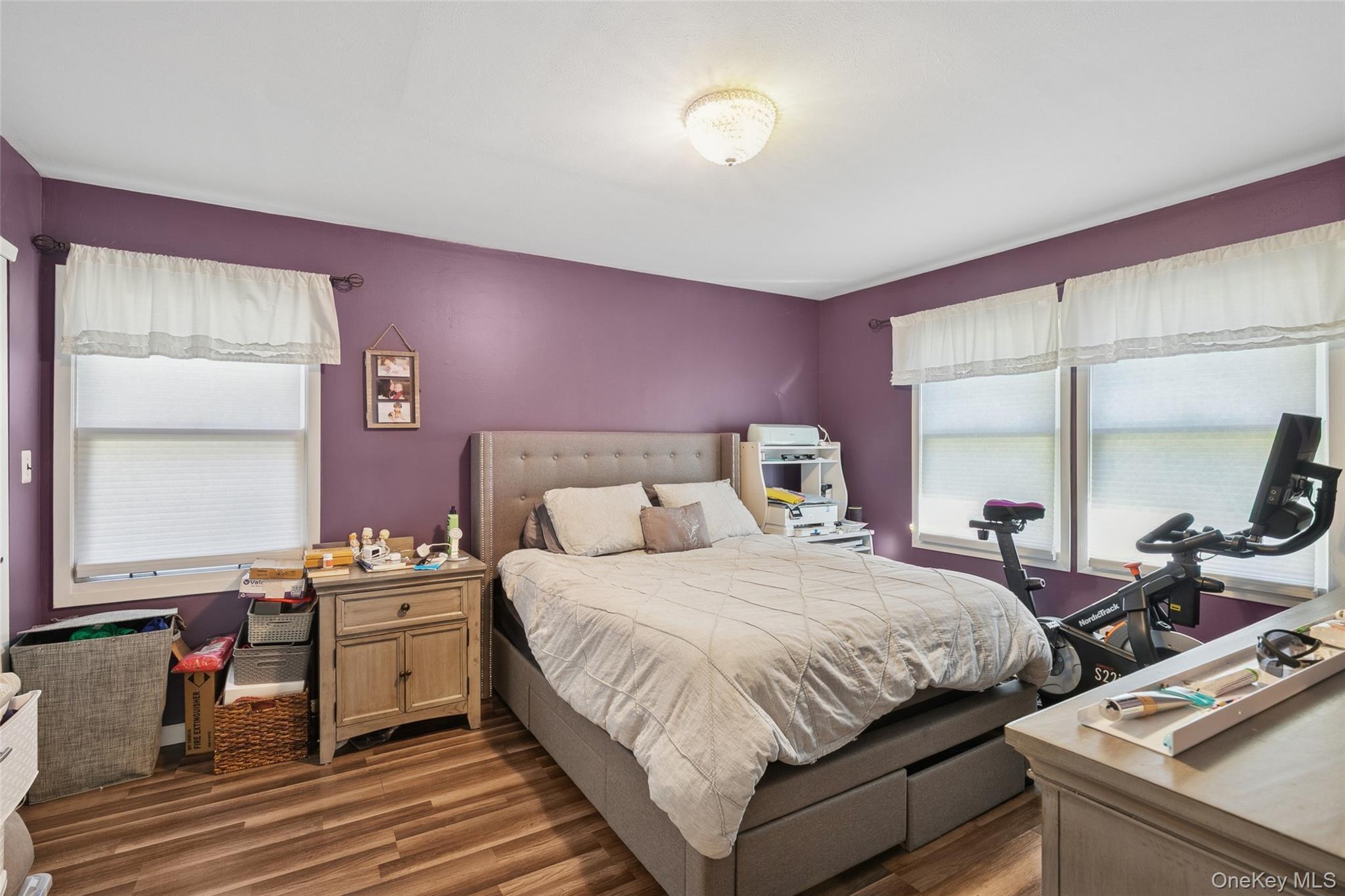 Single Family Gamay  Suffolk County, NY 11725, MLS-923200-29