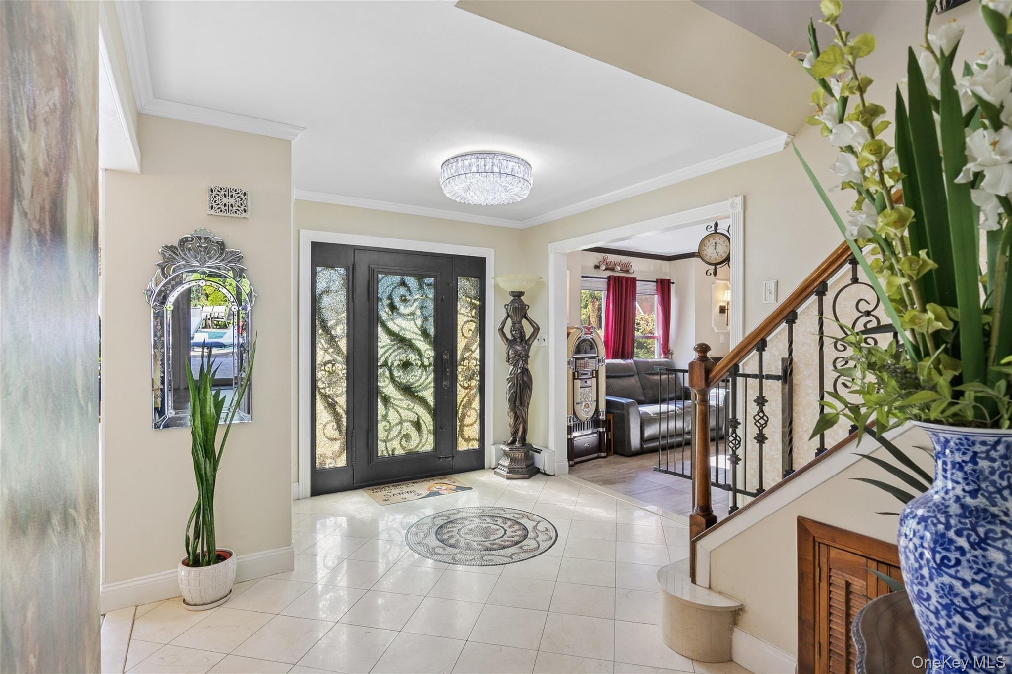 Single Family Gamay  Suffolk County, NY 11725, MLS-923200-3